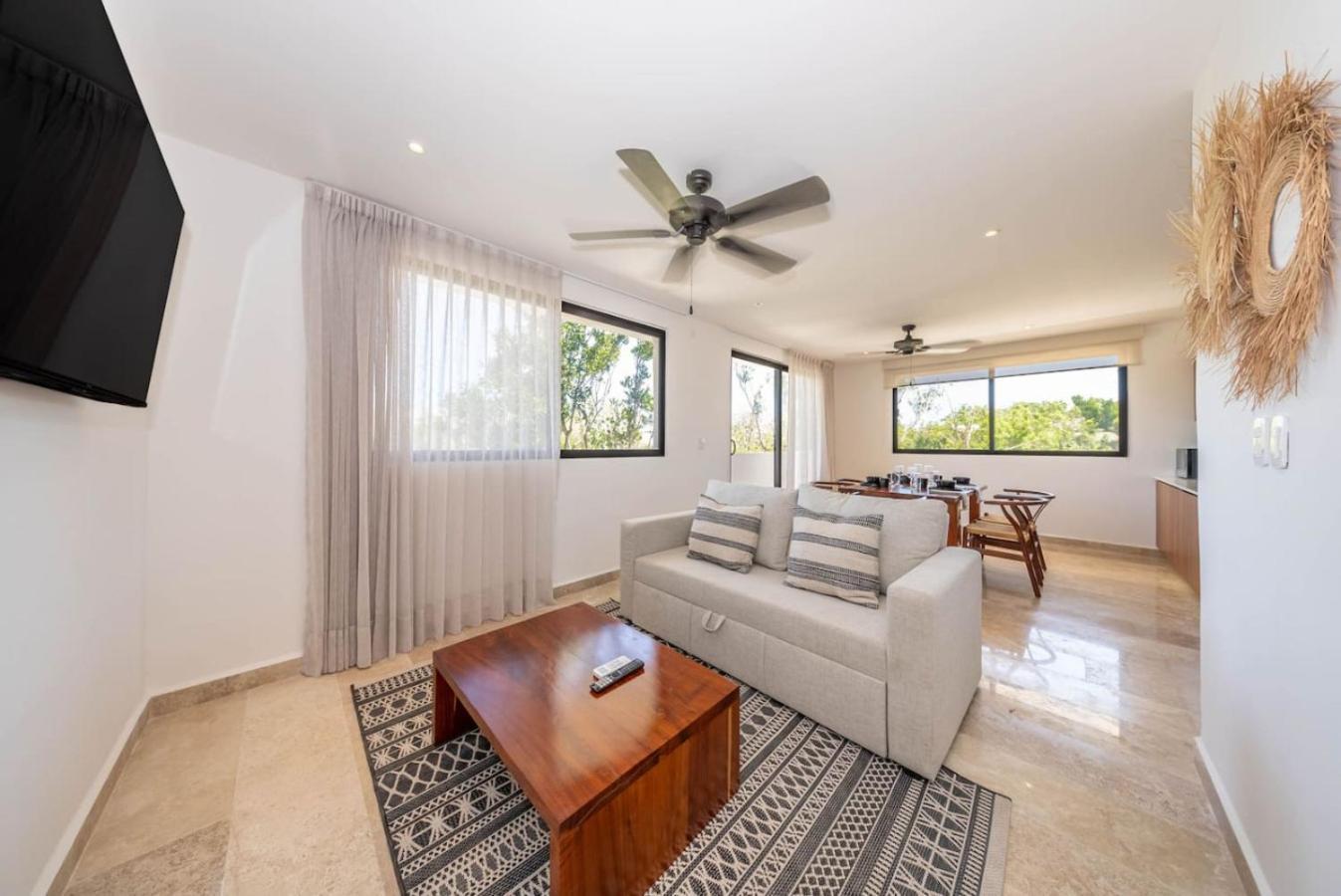 Lux 2 Bd W Balcony, Rooftop Pool In Aldea Zama *