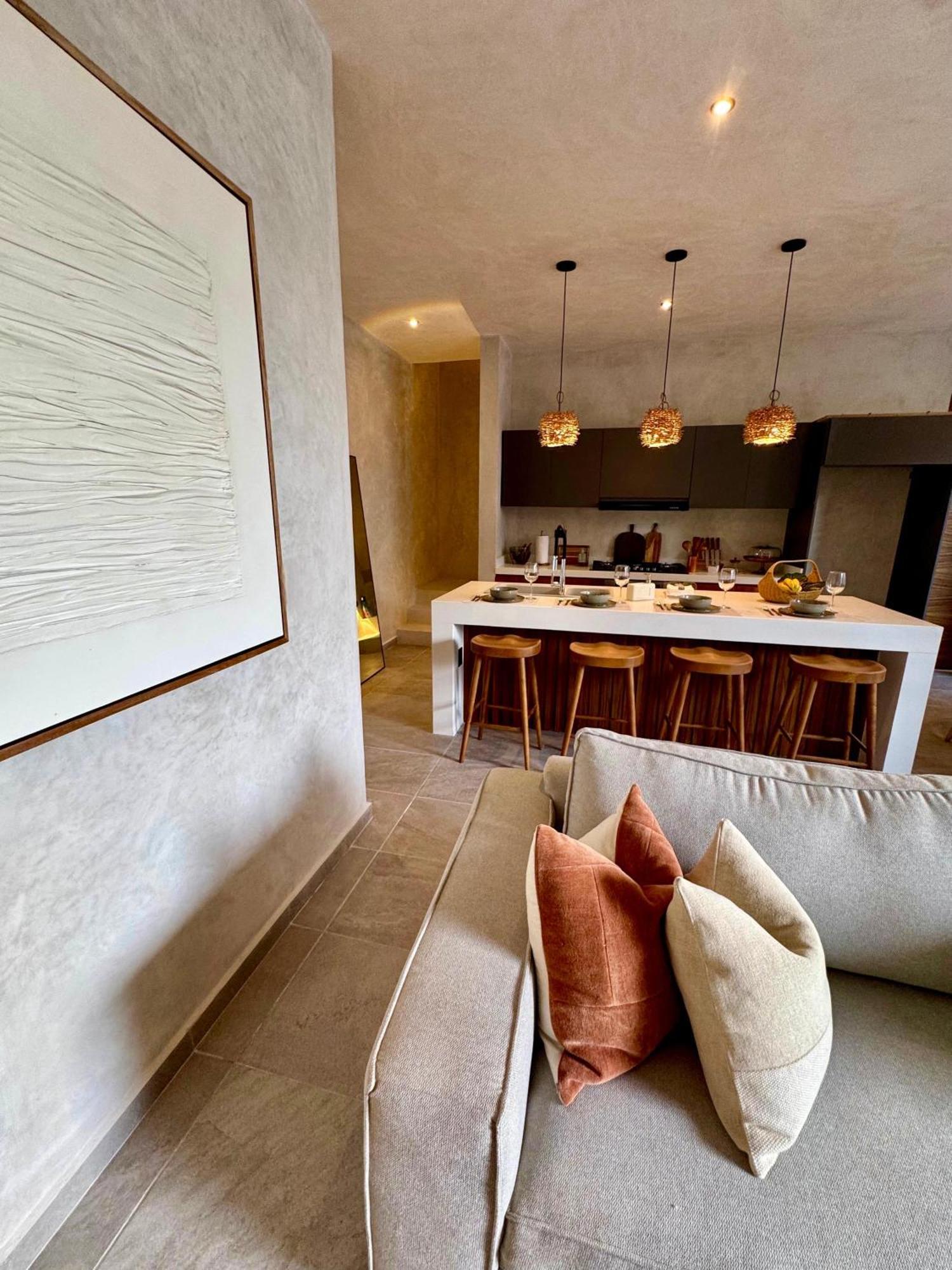 Villa Modern And Luxury With 2 Private Pools In *