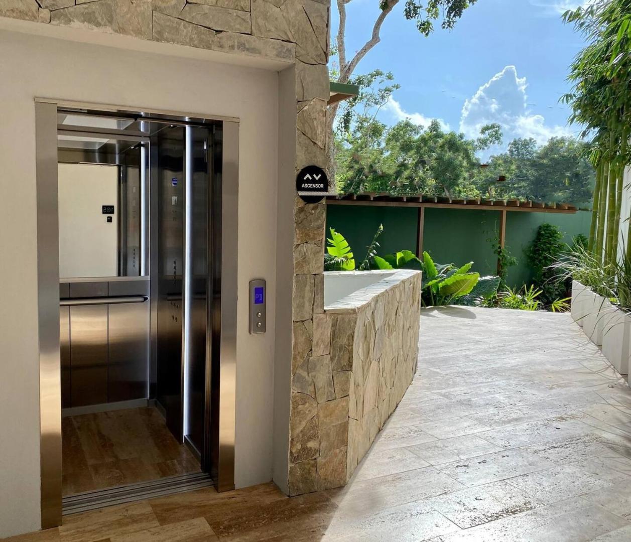 Anana Yaaxlum 105 S Apartment Tulum