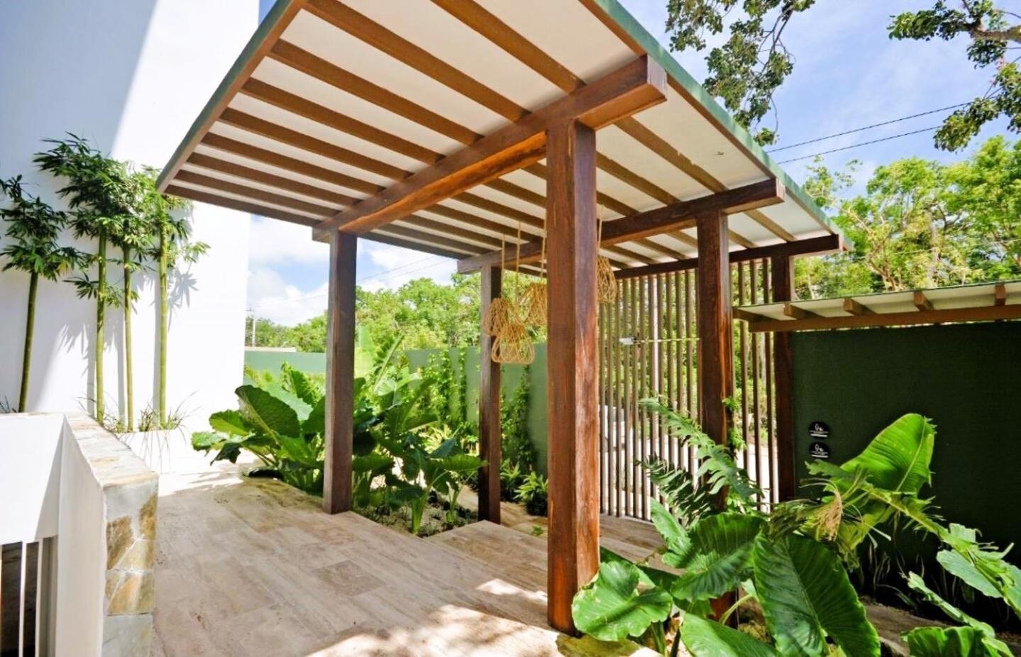 Anana Yaaxlum 105 S * Tulum