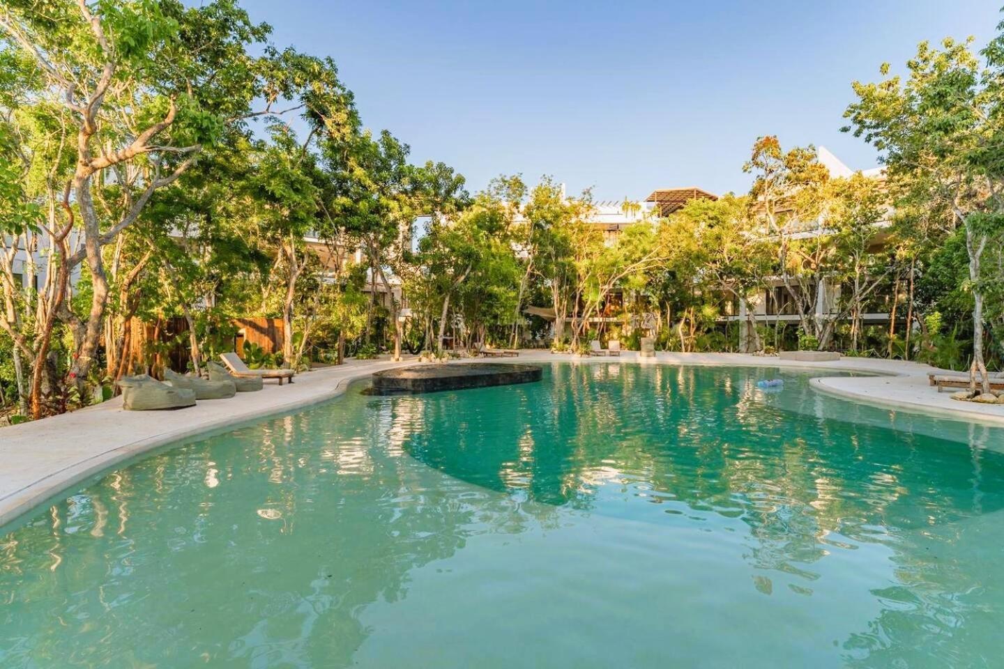 Anana Yaaxlum 105 S Apartment Tulum