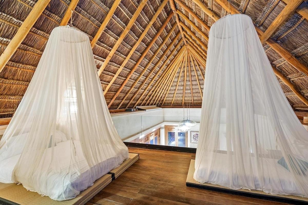 Villa Anana Casa Cantarena Beachfront Meals Included