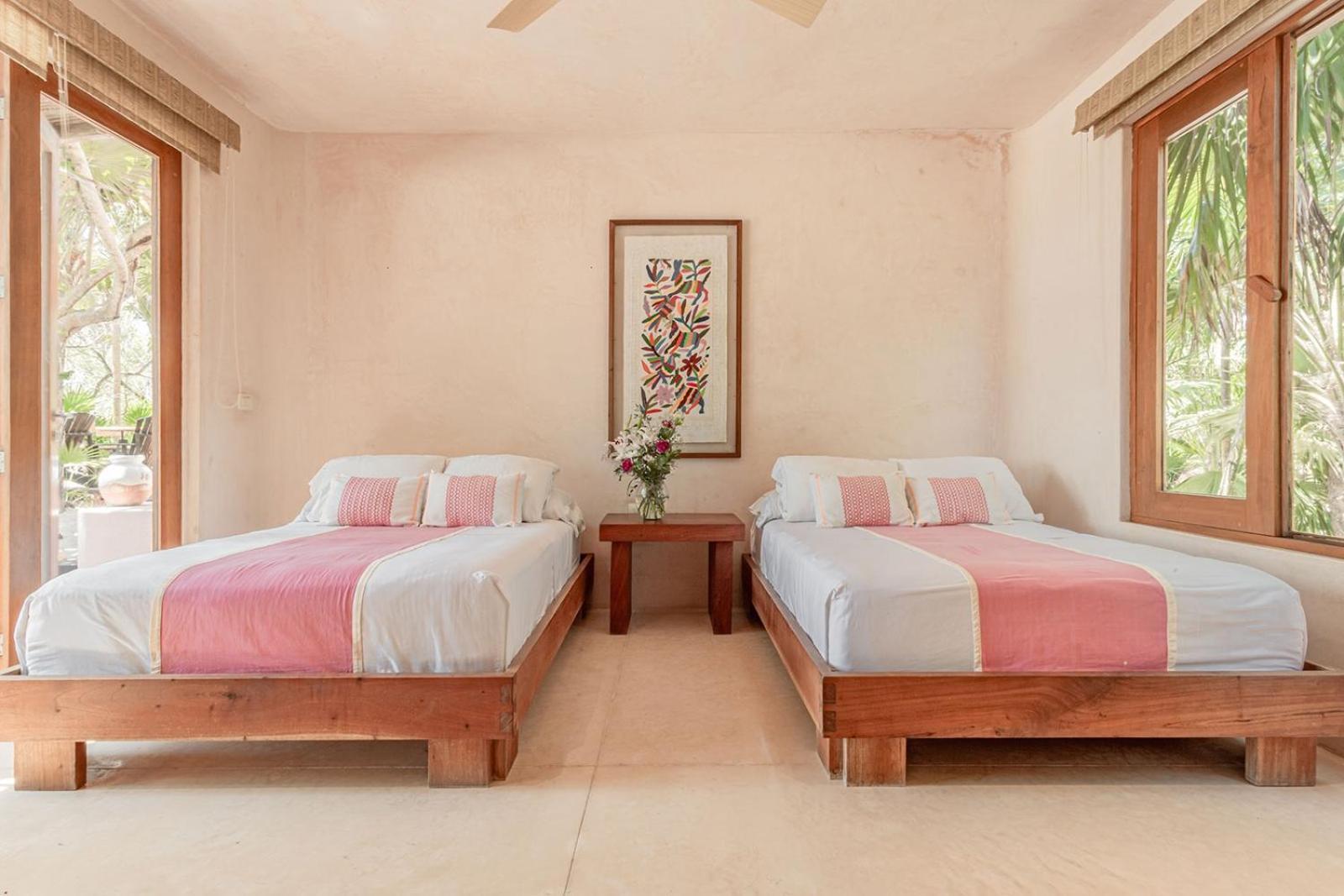 Anana Casa Cantarena Beachfront Meals Included *