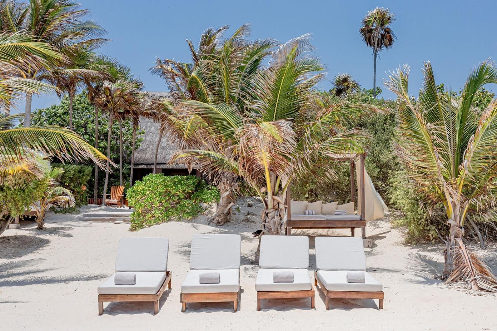 Villa Anana Casa Cantarena Beachfront Meals Included *