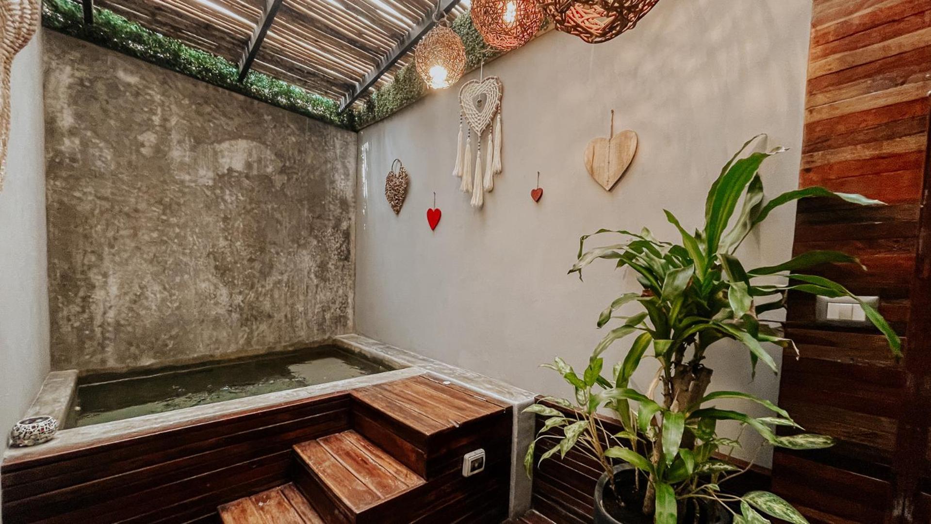 Little Gem La Veleta Hotel