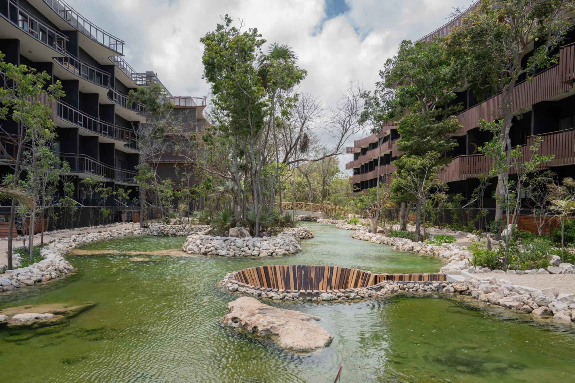 Apartment Amira District *