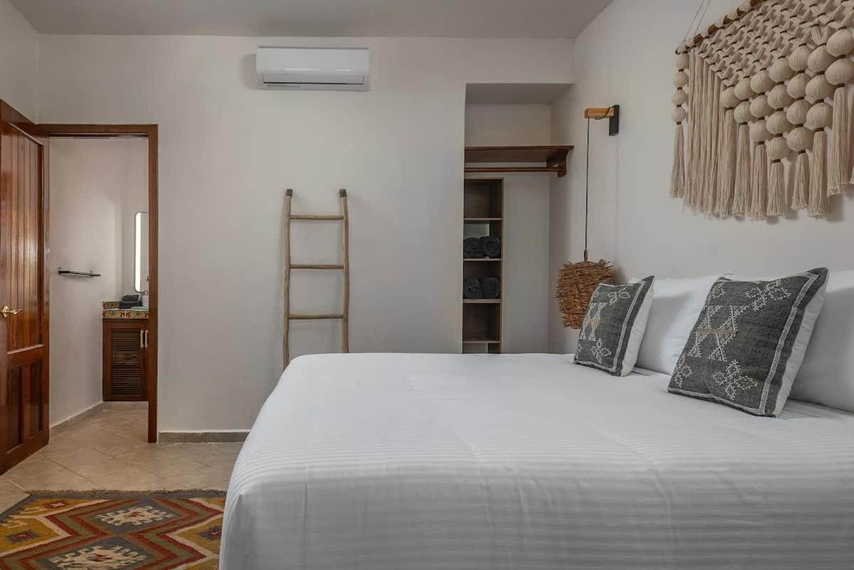 New 3br Private Beachfront With Pool At Soliman Tulum