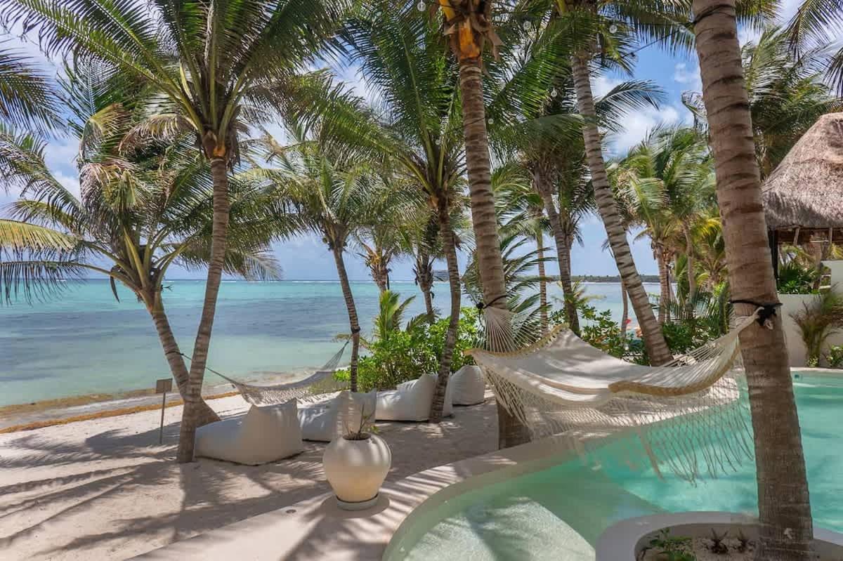 New 3br Private Beachfront With Pool At Soliman Villa