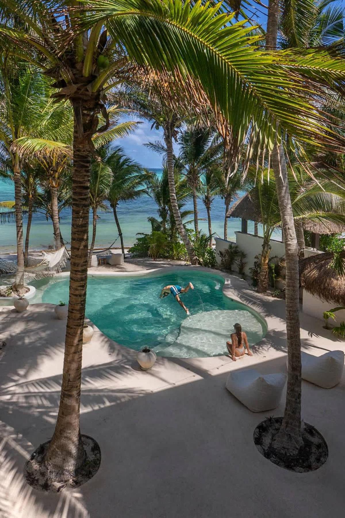 New 3br Private Beachfront With Pool At Soliman *