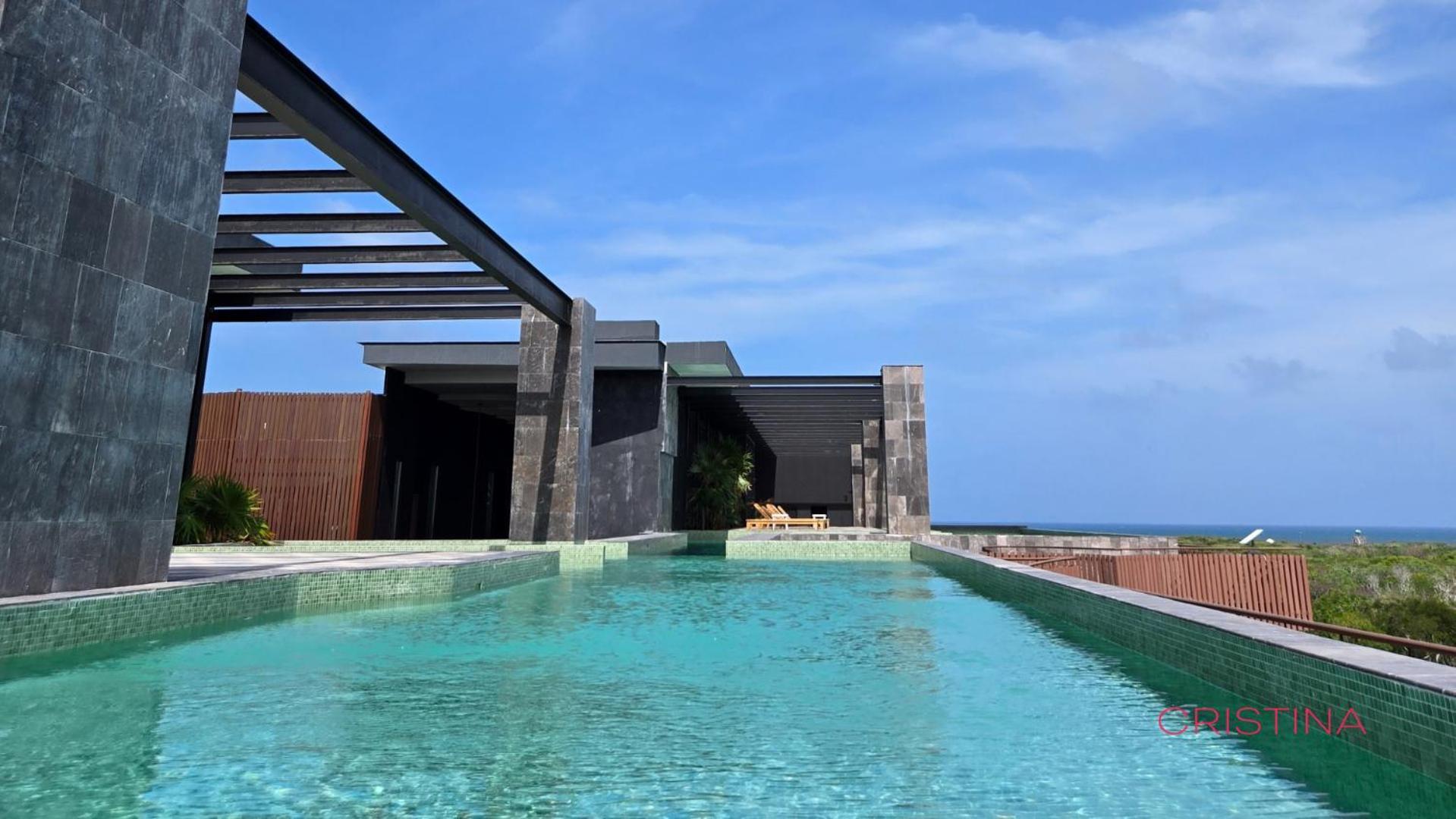 Escape - Private Tub, Free Bikes &