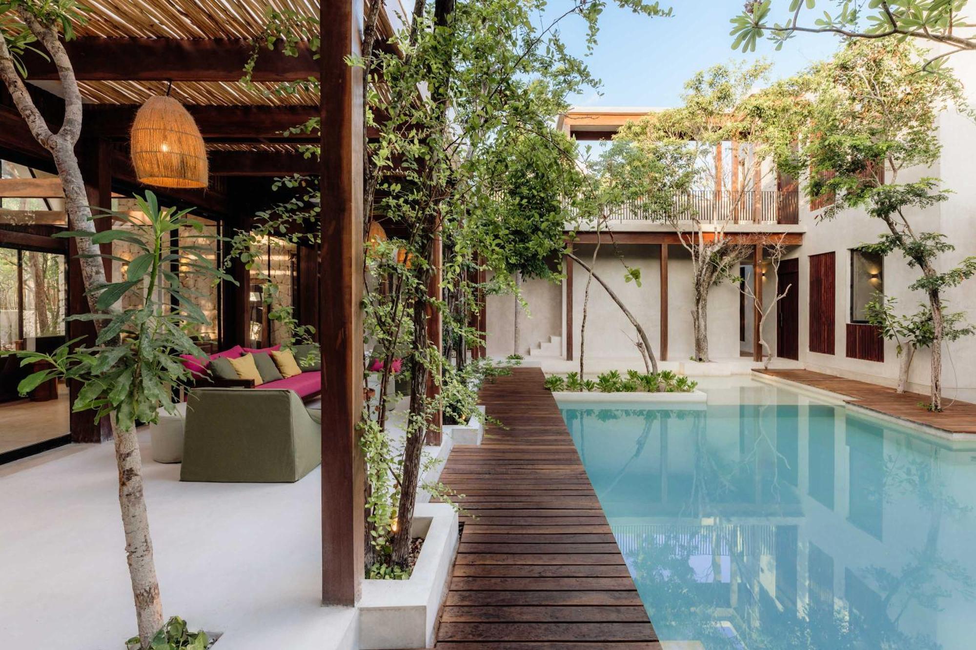Luxury Jungle - Sleeps 21 - Private Pool Tulum