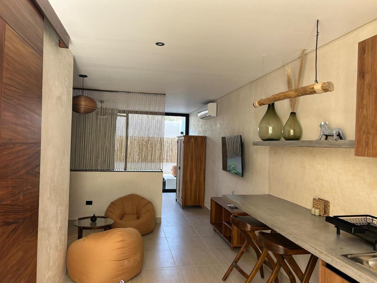 Apartment Your Perfect Space, Gf With Pool Access For 3