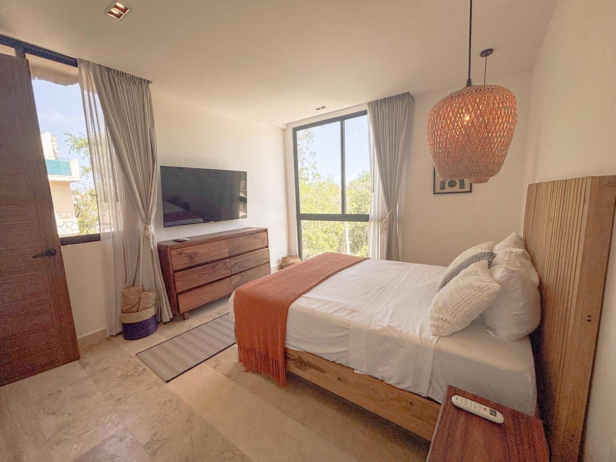 Sak Tuunich Luxury Residences Aparthotel