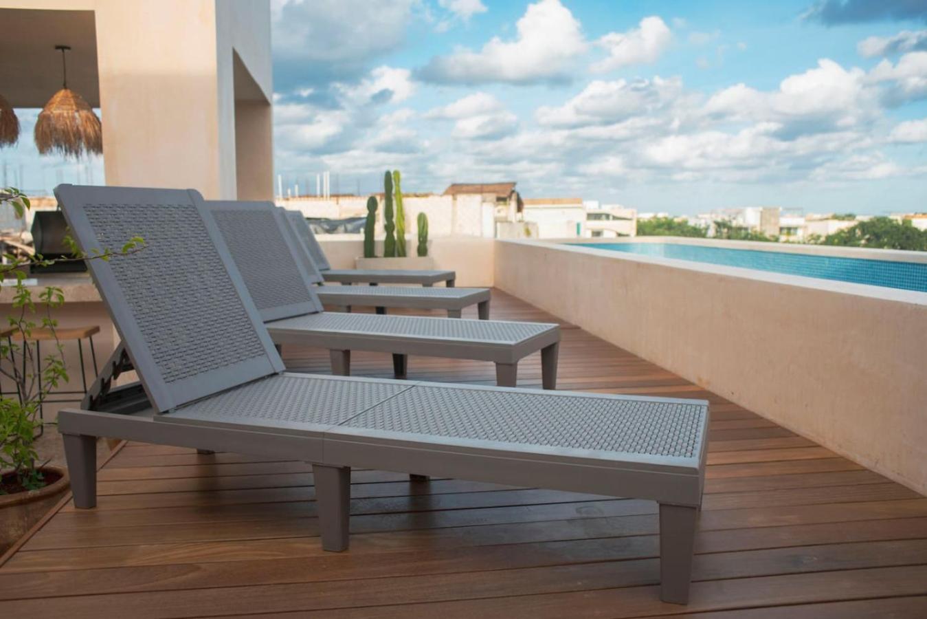 Live The Style At Chichilbeach Club Access