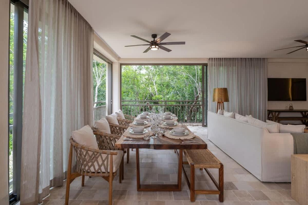 4br Amazing W/ Private Pool In