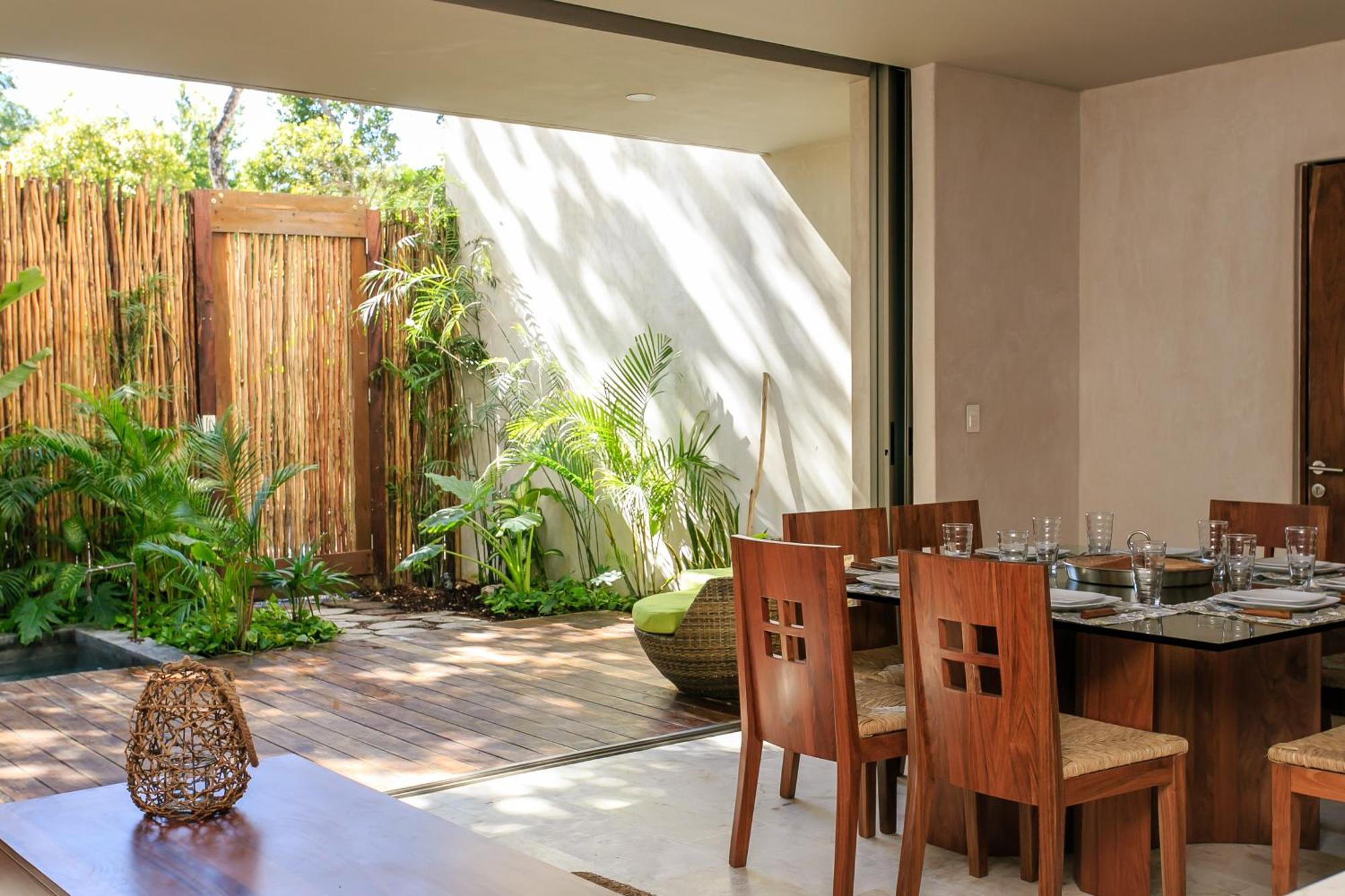 Apartment Eco-chic Design Wrapped In Nature's Elements By Stella *