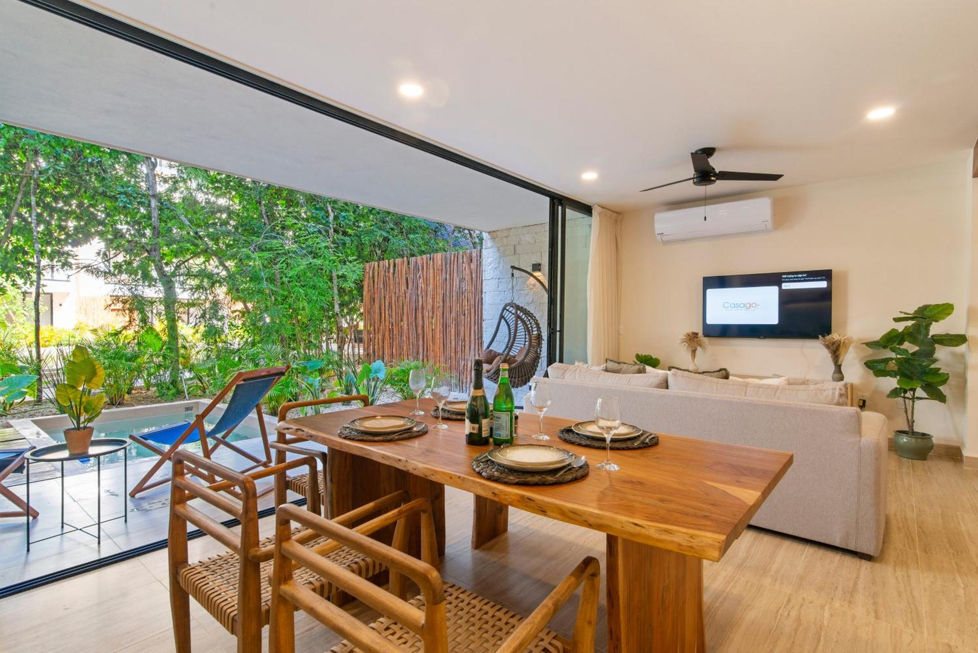 Luxury Jungle By Casago