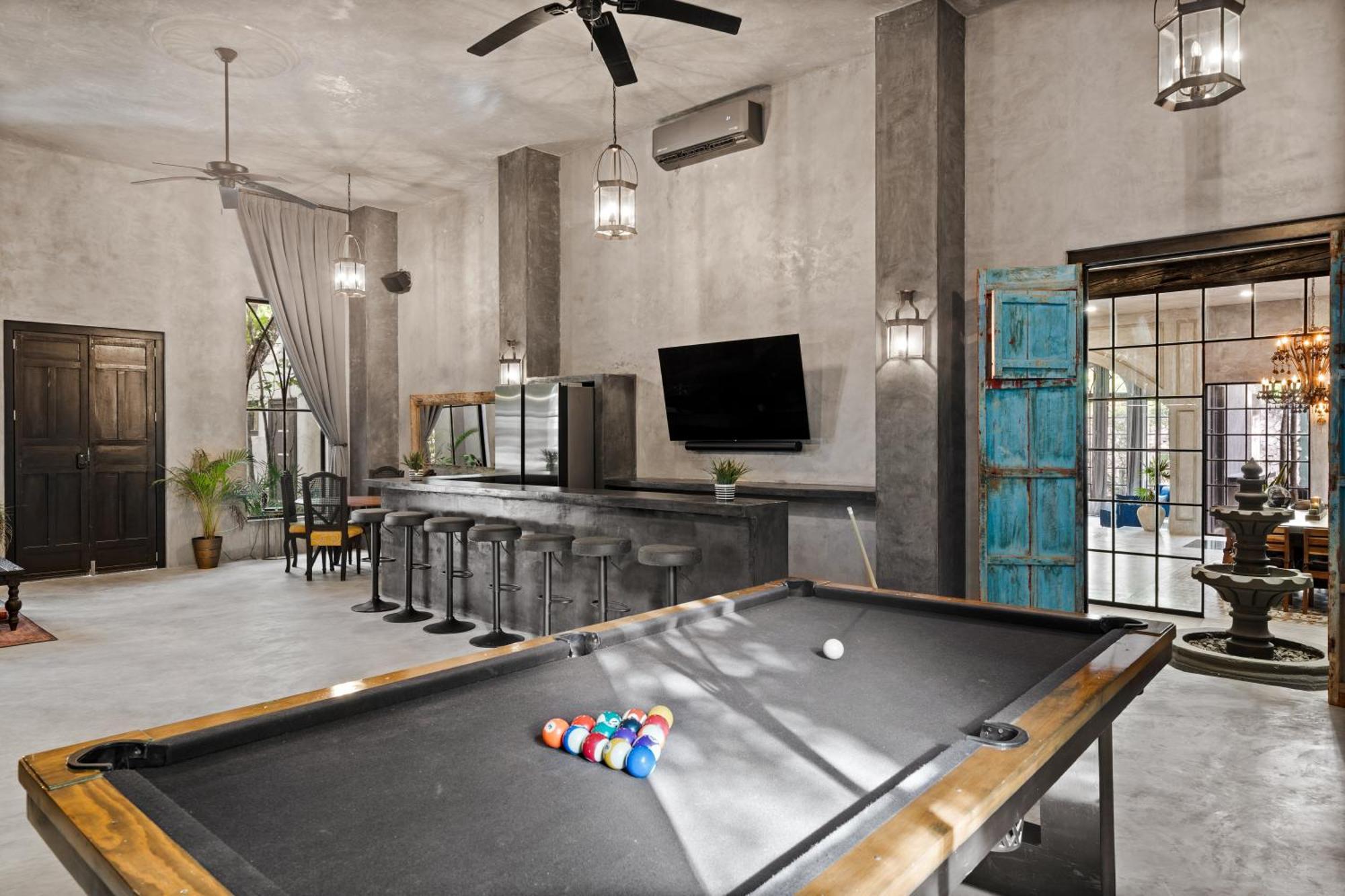 Villa Casa Halo - Mansion, Nightclub, Pool, Sonos, Gated, Staff Tulum