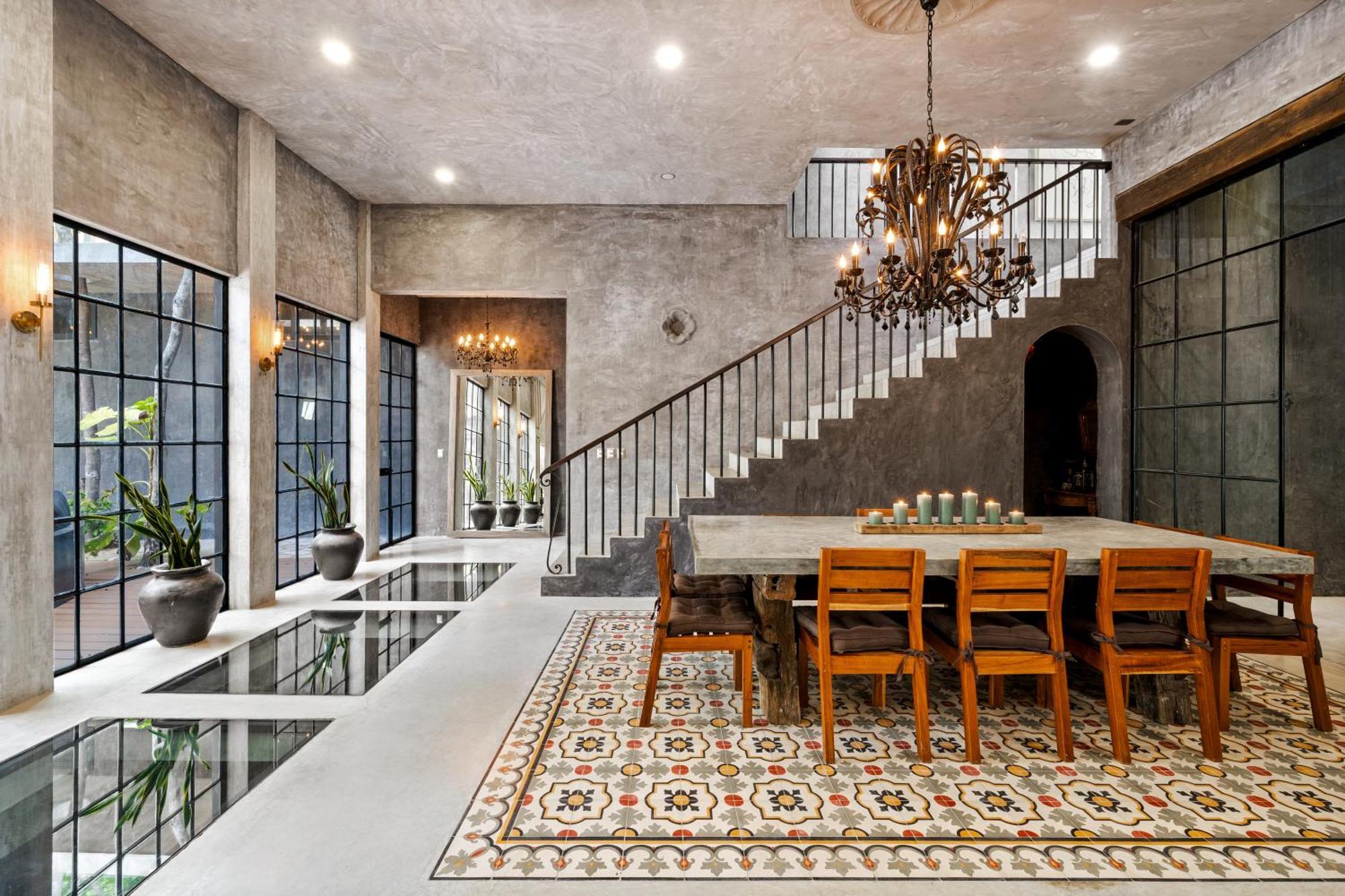 Casa Halo - Mansion, Nightclub, Pool, Sonos, Gated, Staff