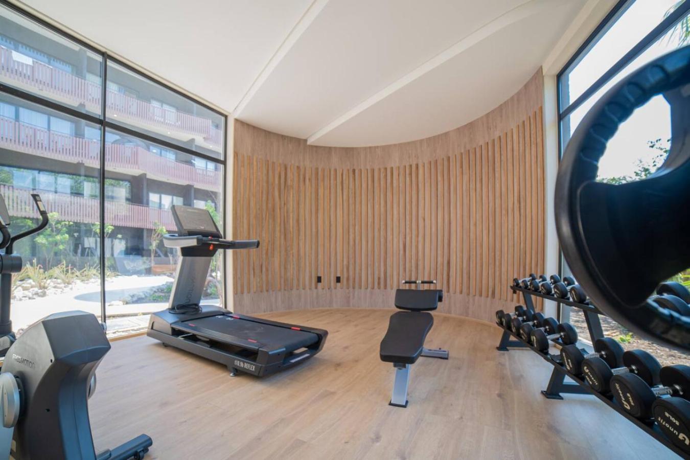 Modern Design Sunny Vibes In Prime Amira District *