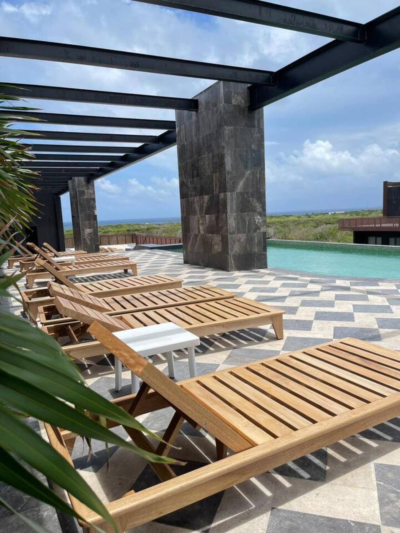 Modern Design Sunny Vibes In Prime Amira District *