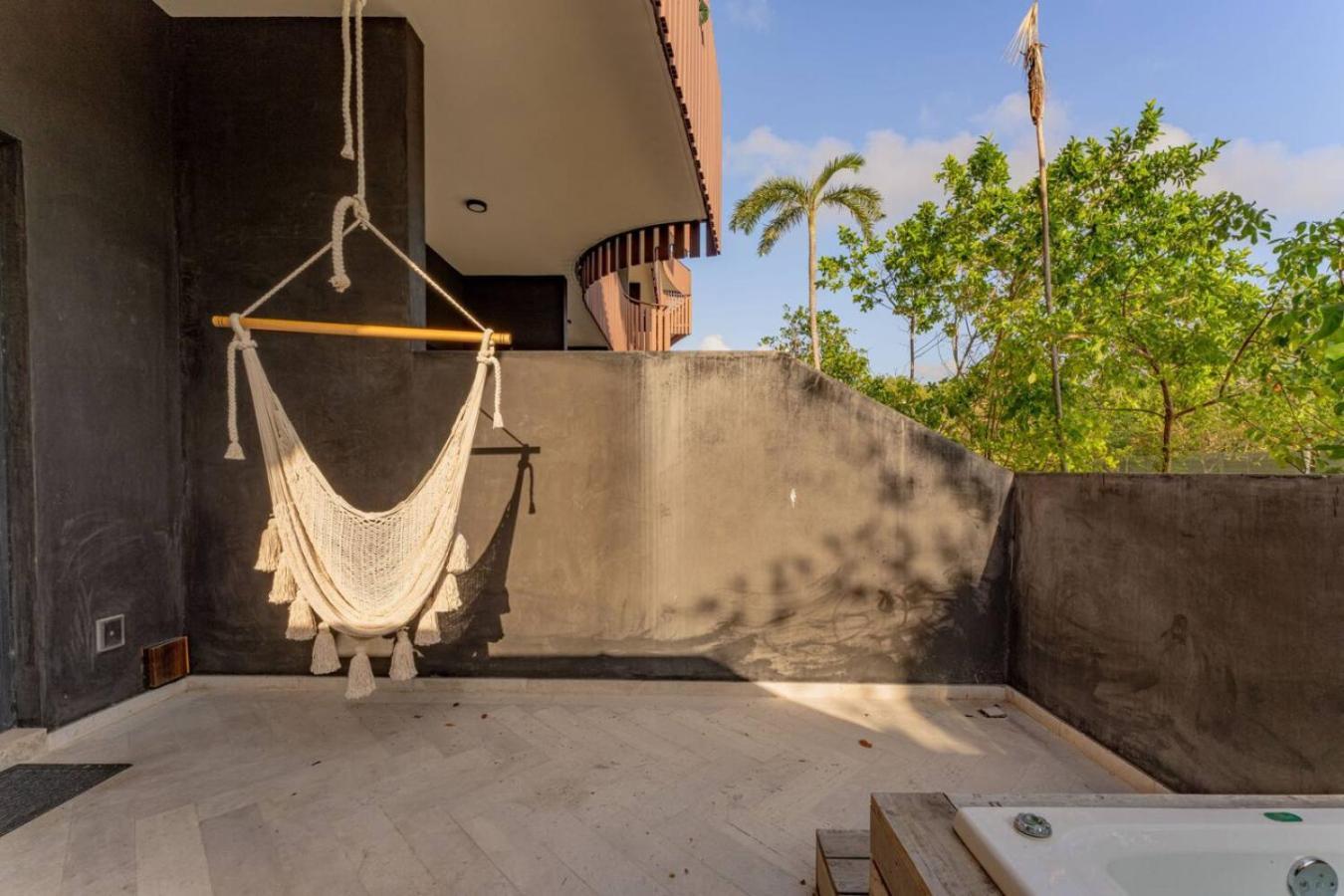 Modern Design Sunny Vibes In Prime Amira District