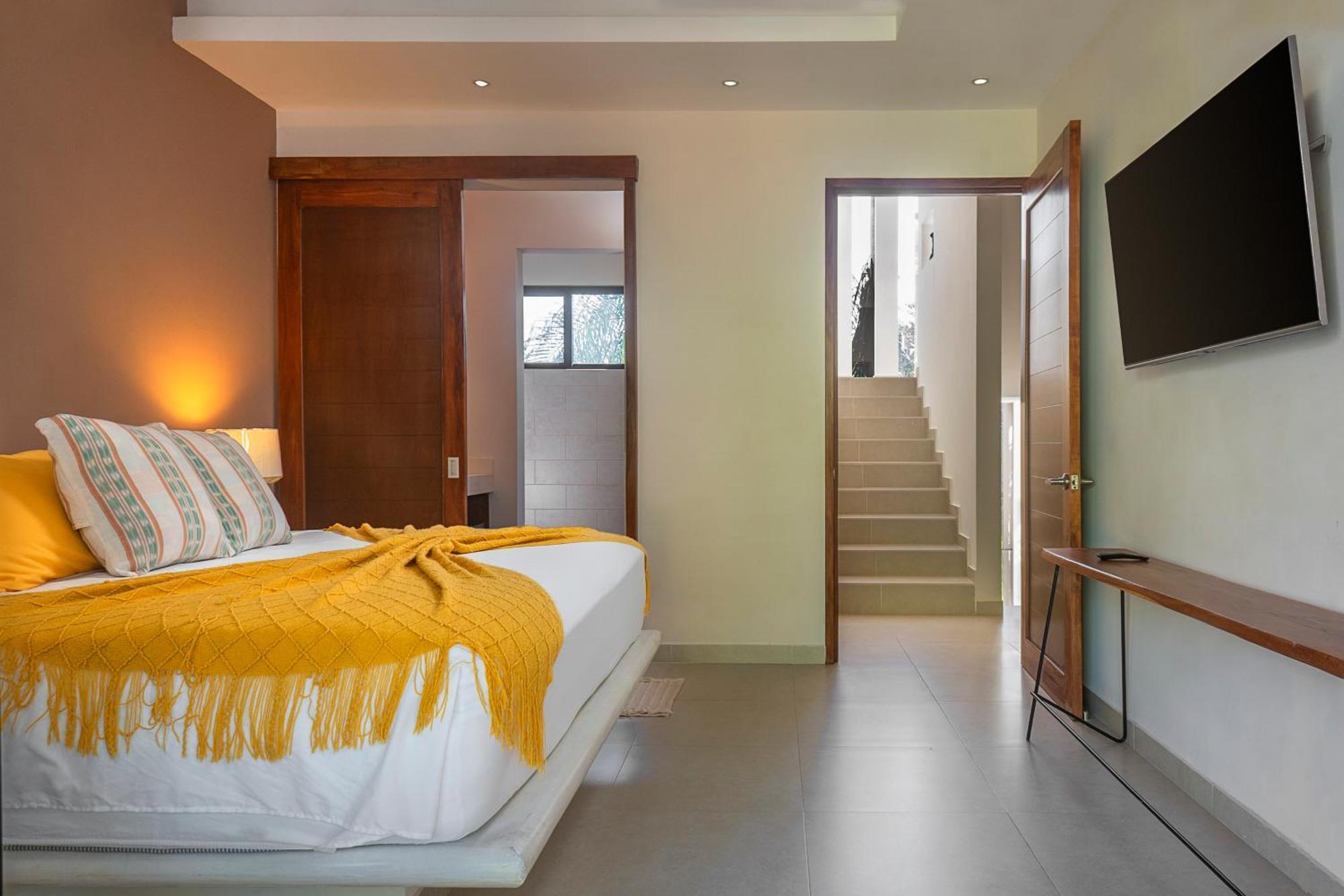 Wonderful Tropical 3br, Garden, Private Pool. Villa *