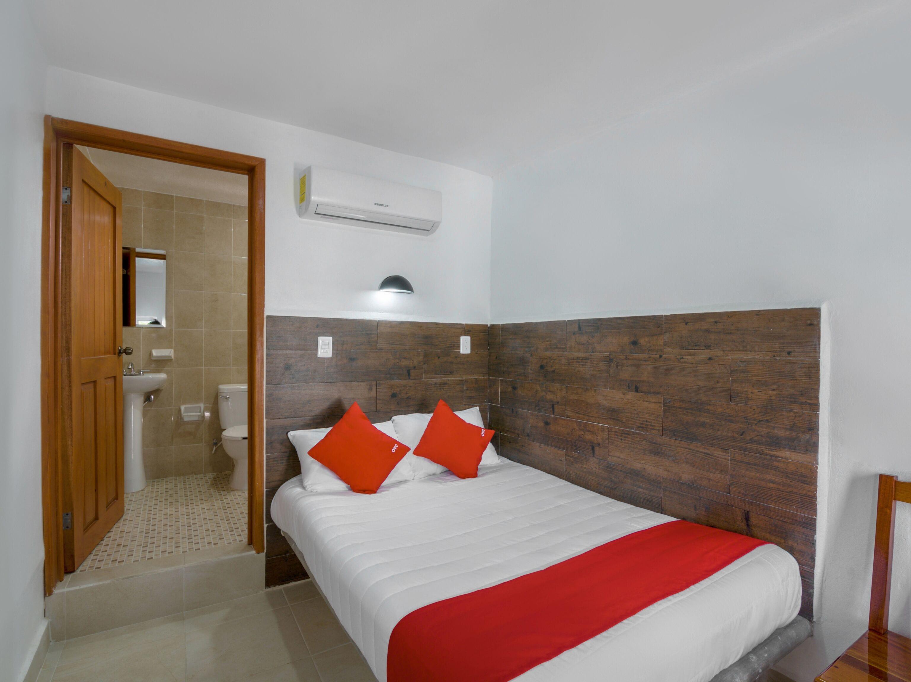 Hotel Oyo Palma Real