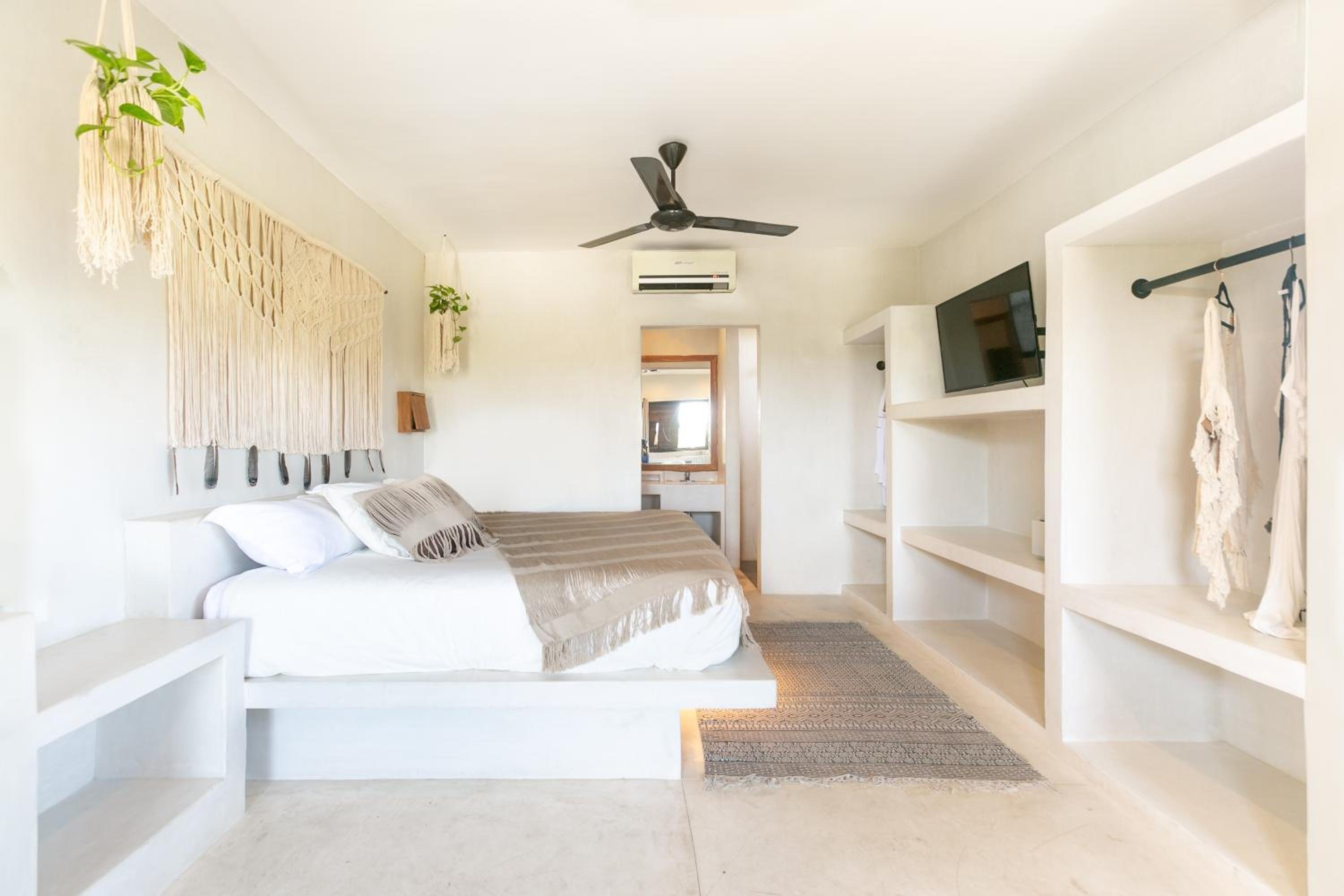 Townhouse By Amansala 2*