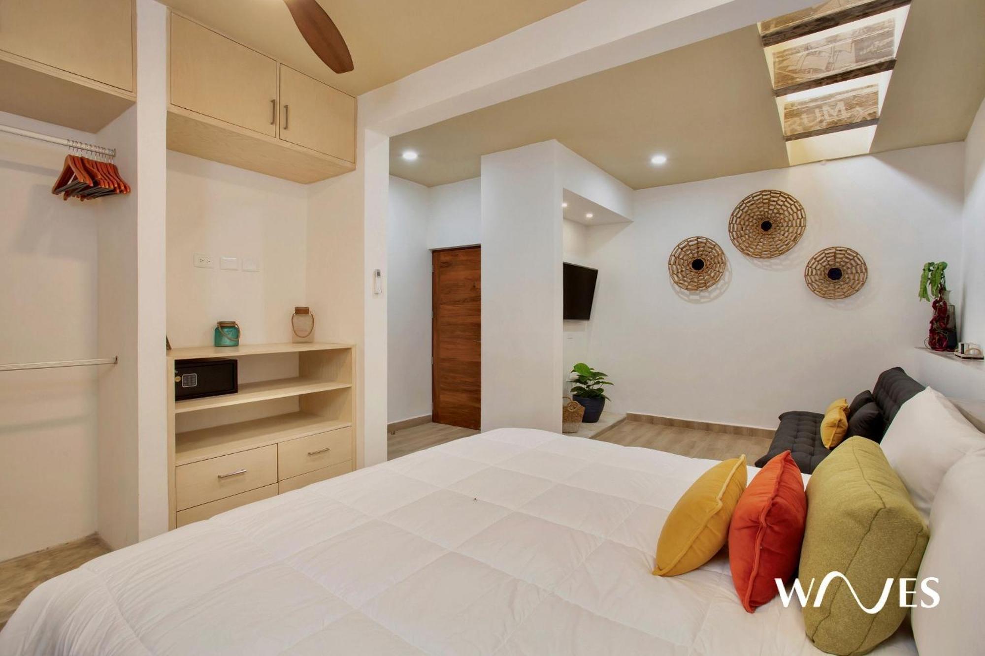 4 Bedroom Spacious Exclusive Townhouse With Private Rooftop And Pool Navio By Waves * Tulum