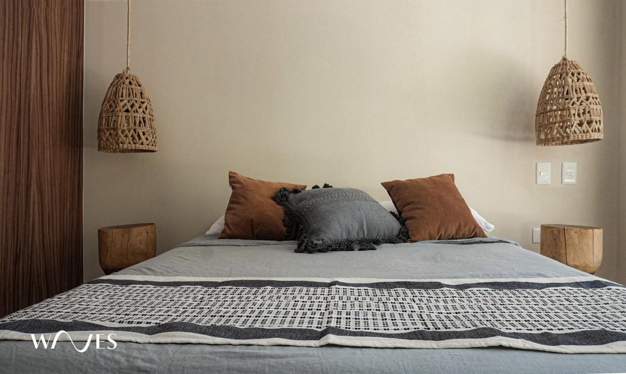 Exclusive Spacious 2 Br. Apt. Wprivate Pool Sonos Audio Speakers Apartment *