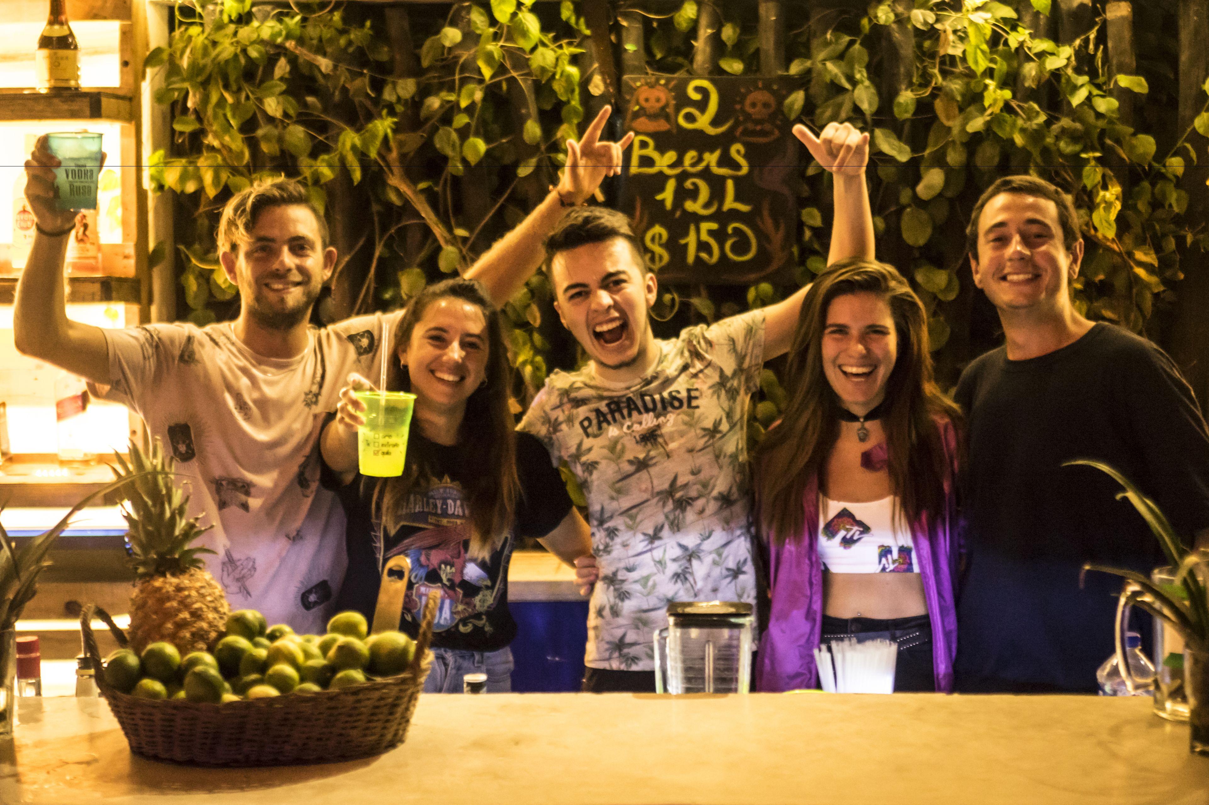 Che & Bar Adults Only