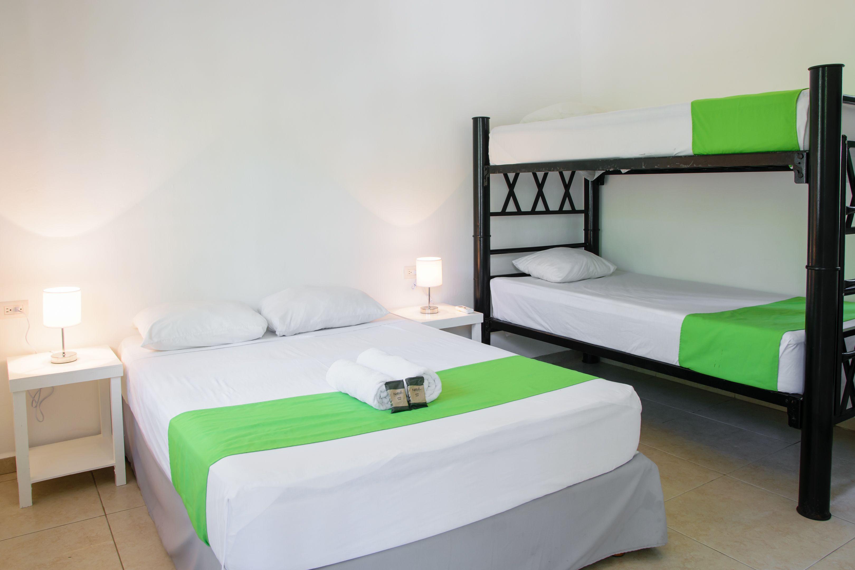 Hostel Che & Bar Adults Only *