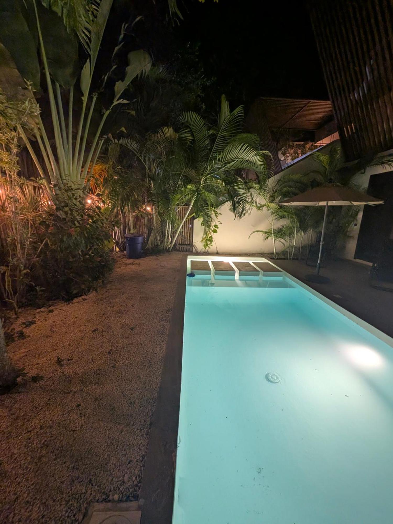 Luxury 4 Bedroom With Private Pool Villa *