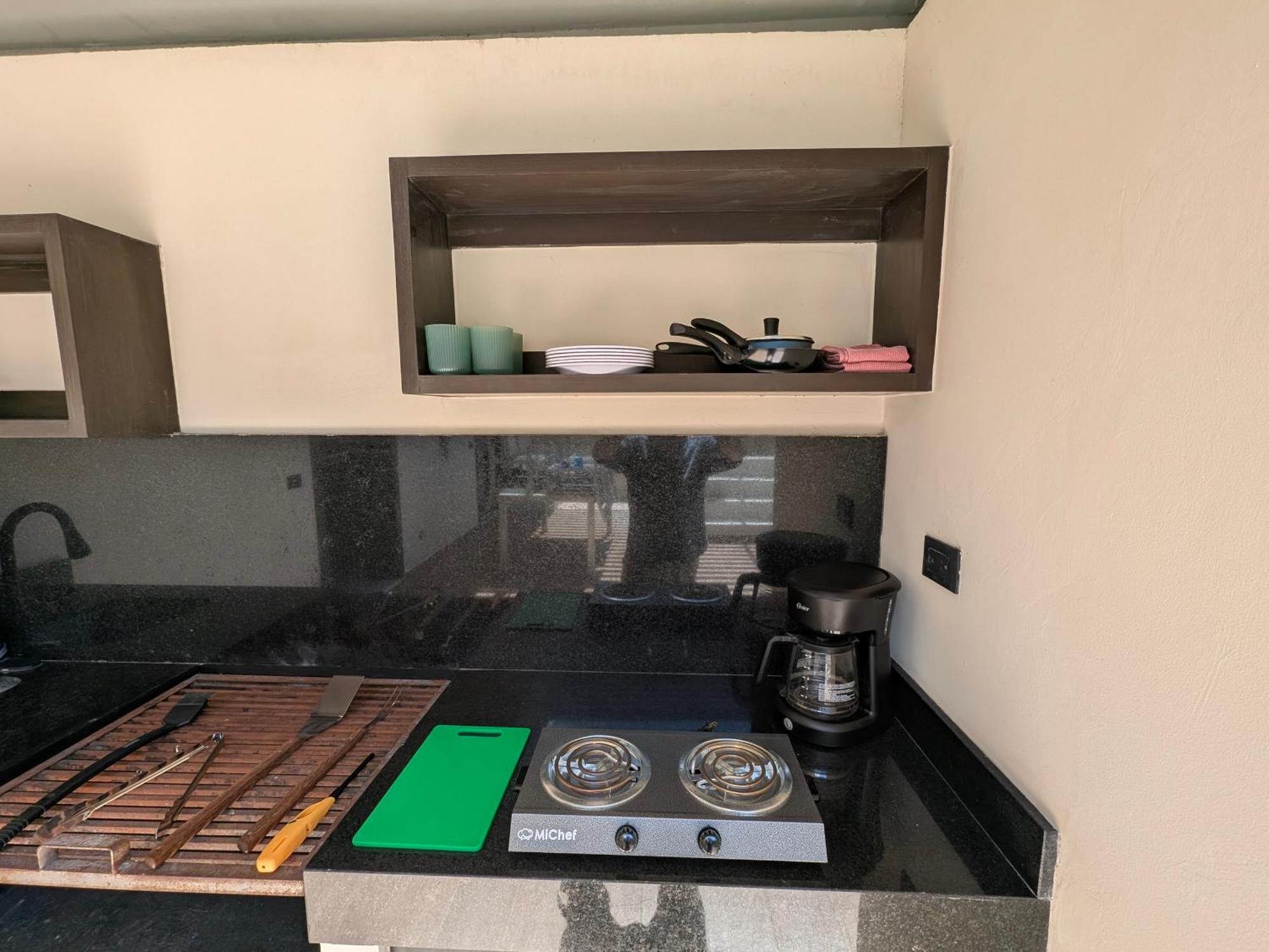 Luxury 4 Bedroom With Private Pool Villa *