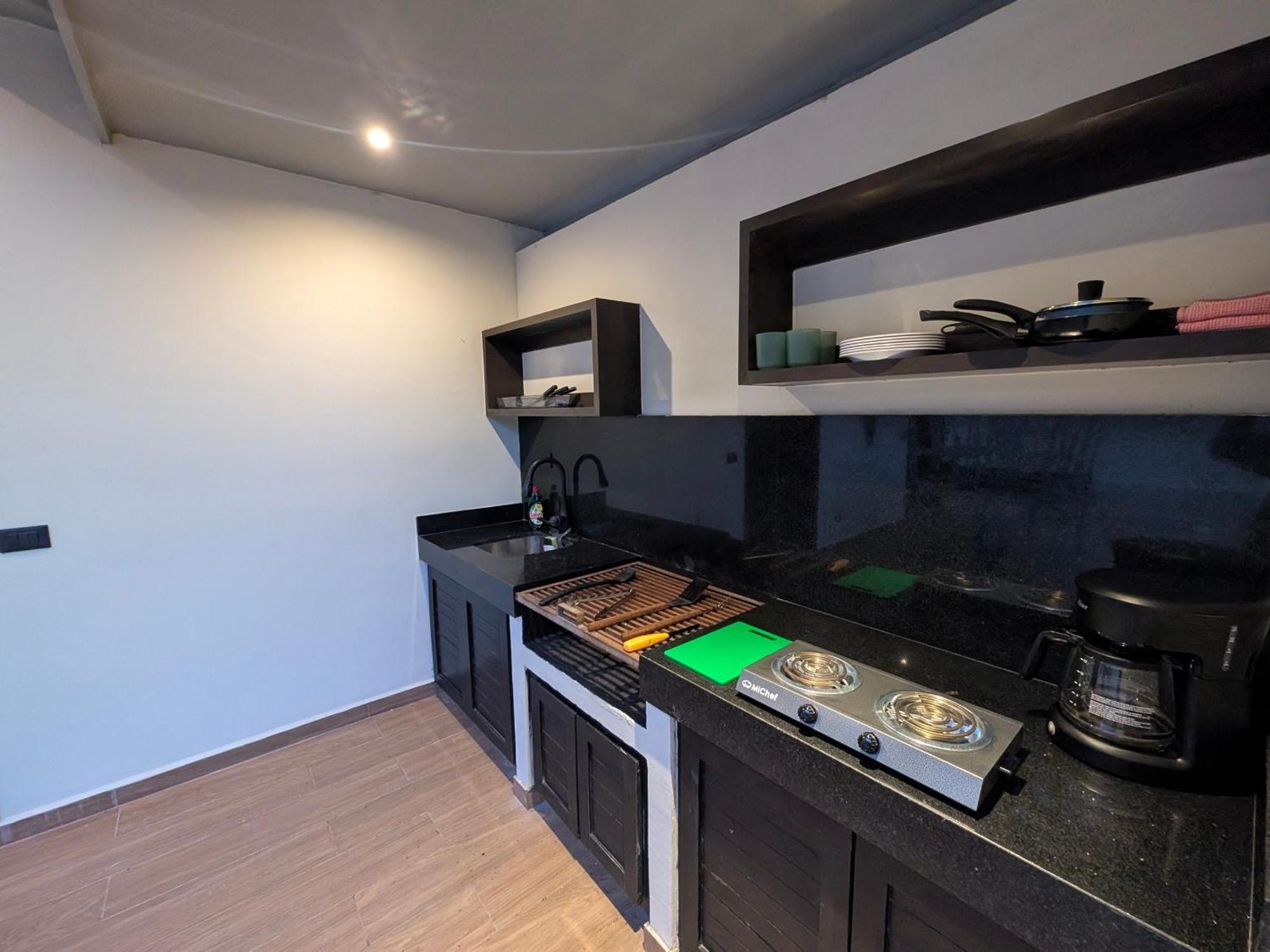 Villa Luxury 4 Bedroom With Private Pool *