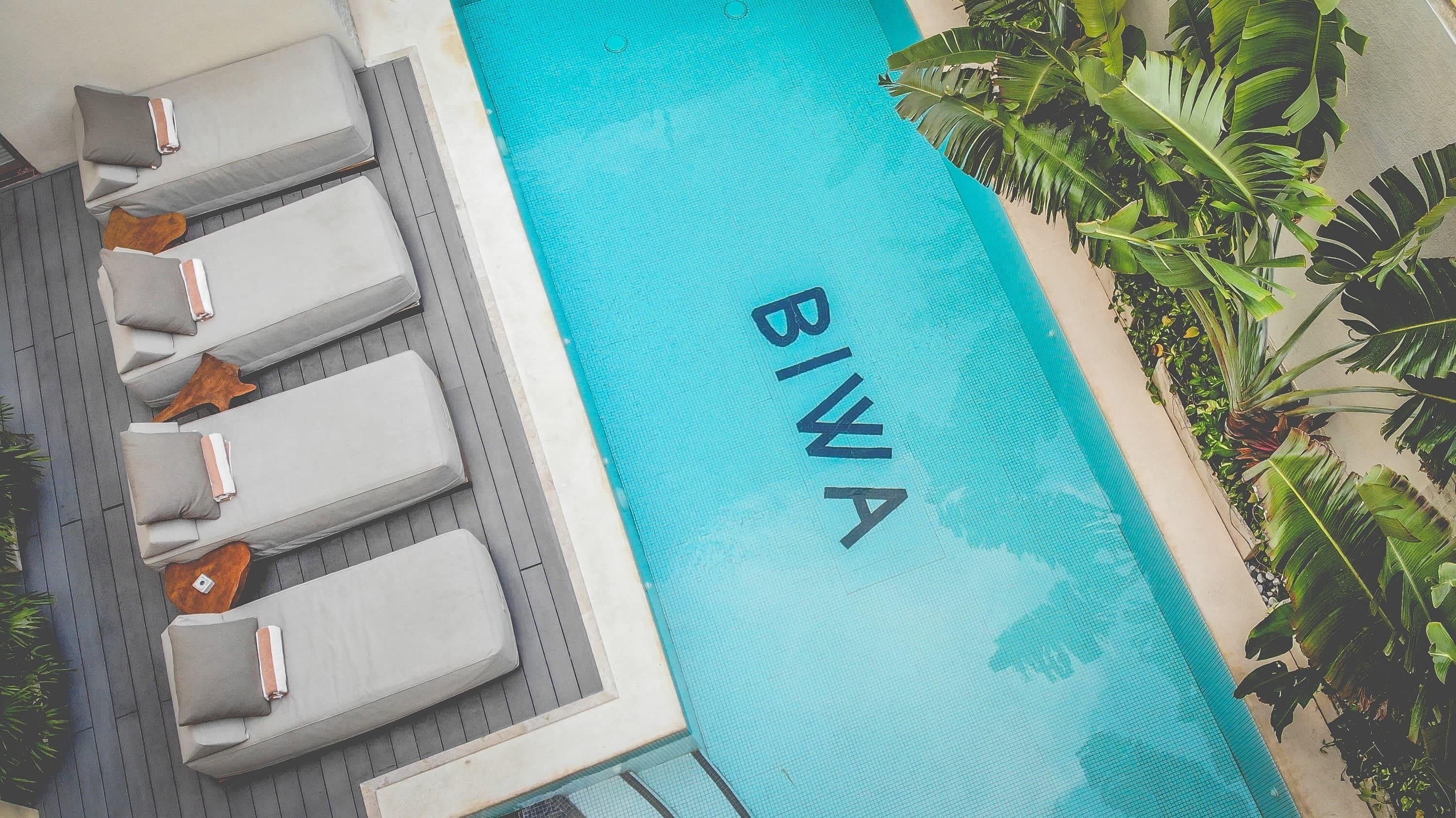 Biwa Hotel 4*