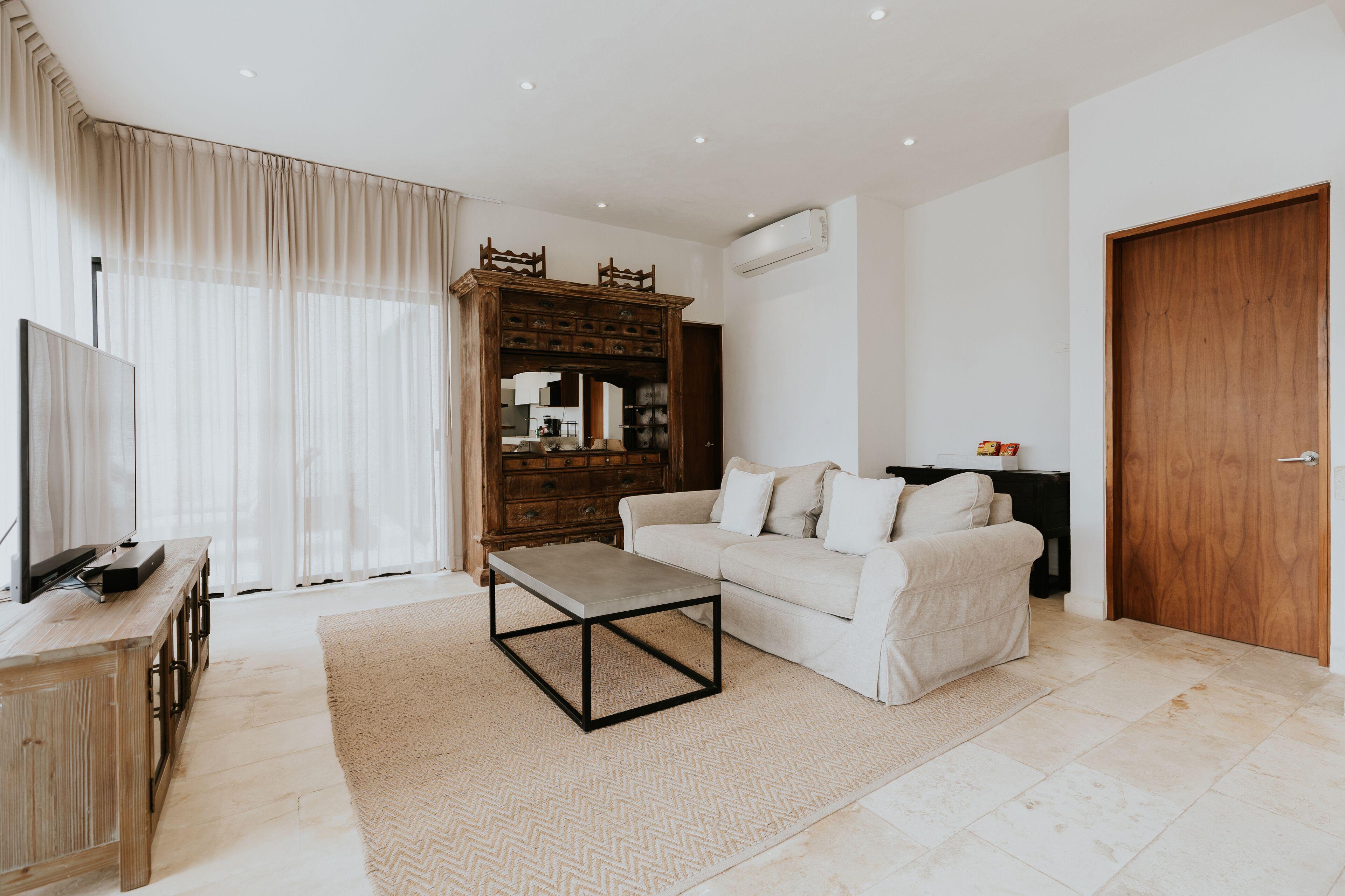 The Strabon Hotel 4*