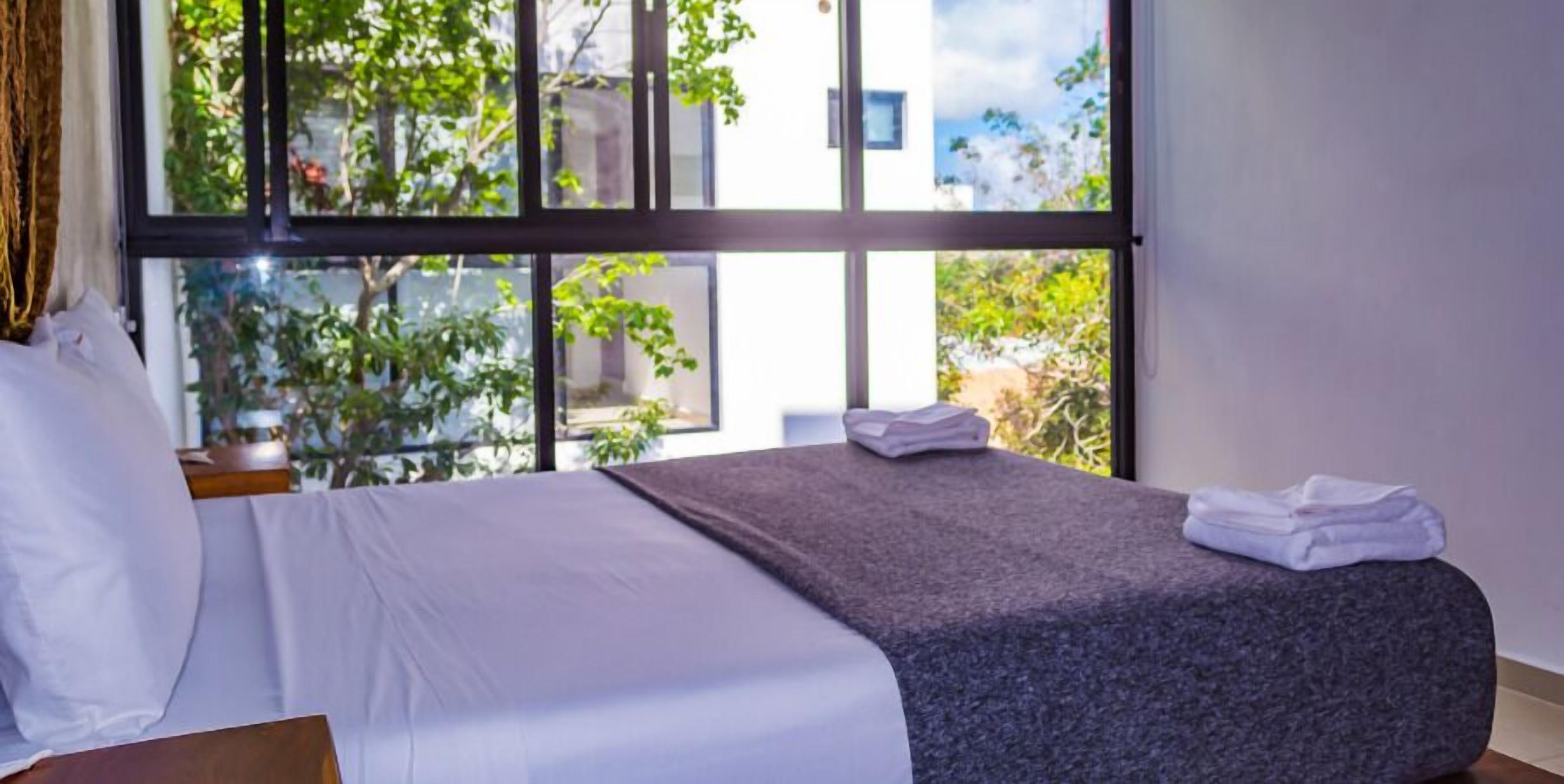 Mi Aparthotel 4*