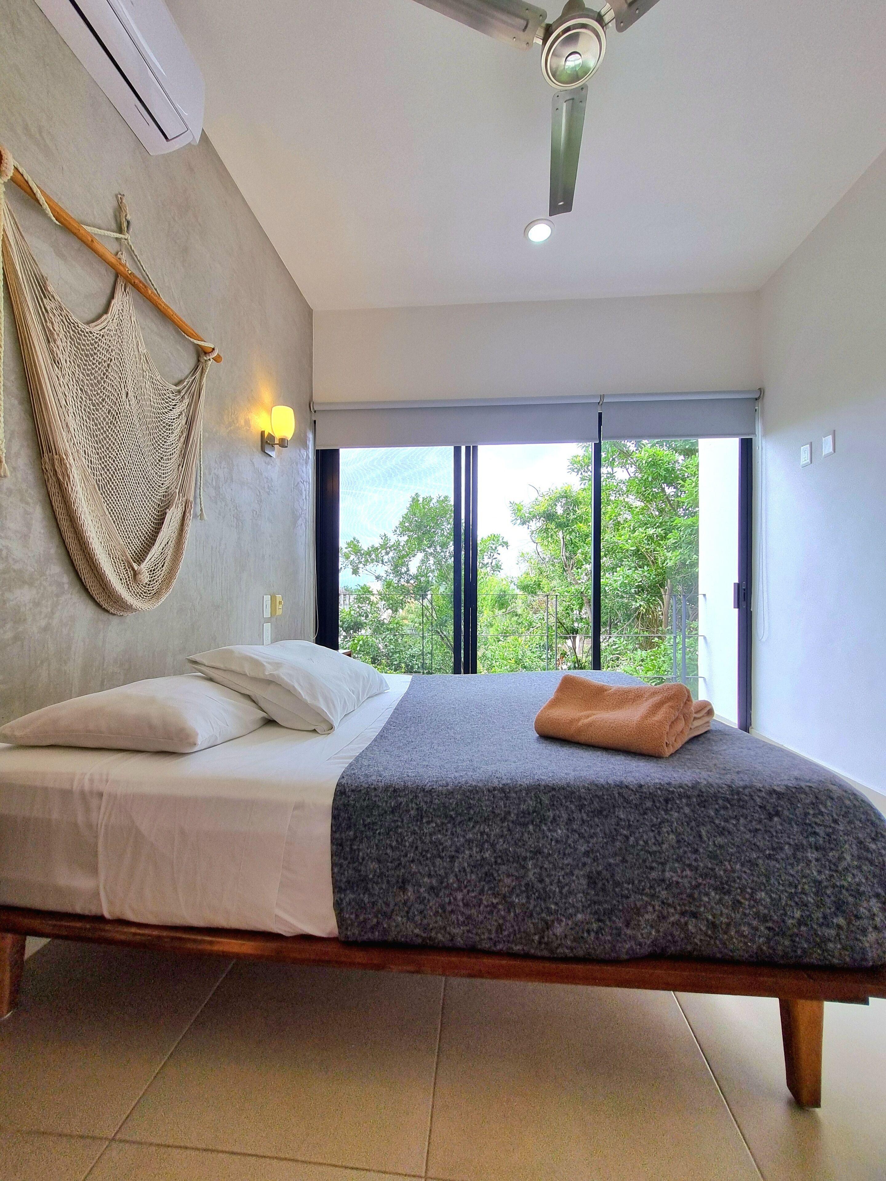 Mi Aparthotel 4*