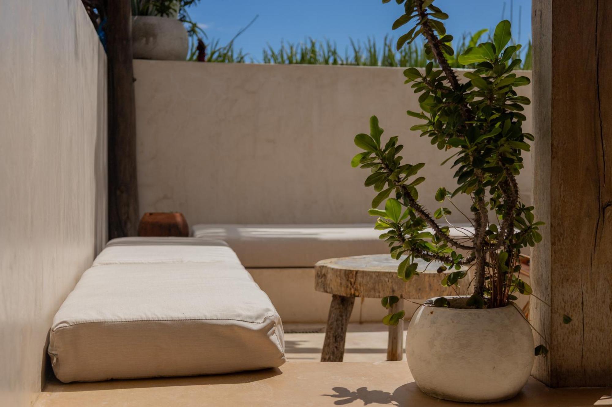 Teva Tulum, Aldea Zama *