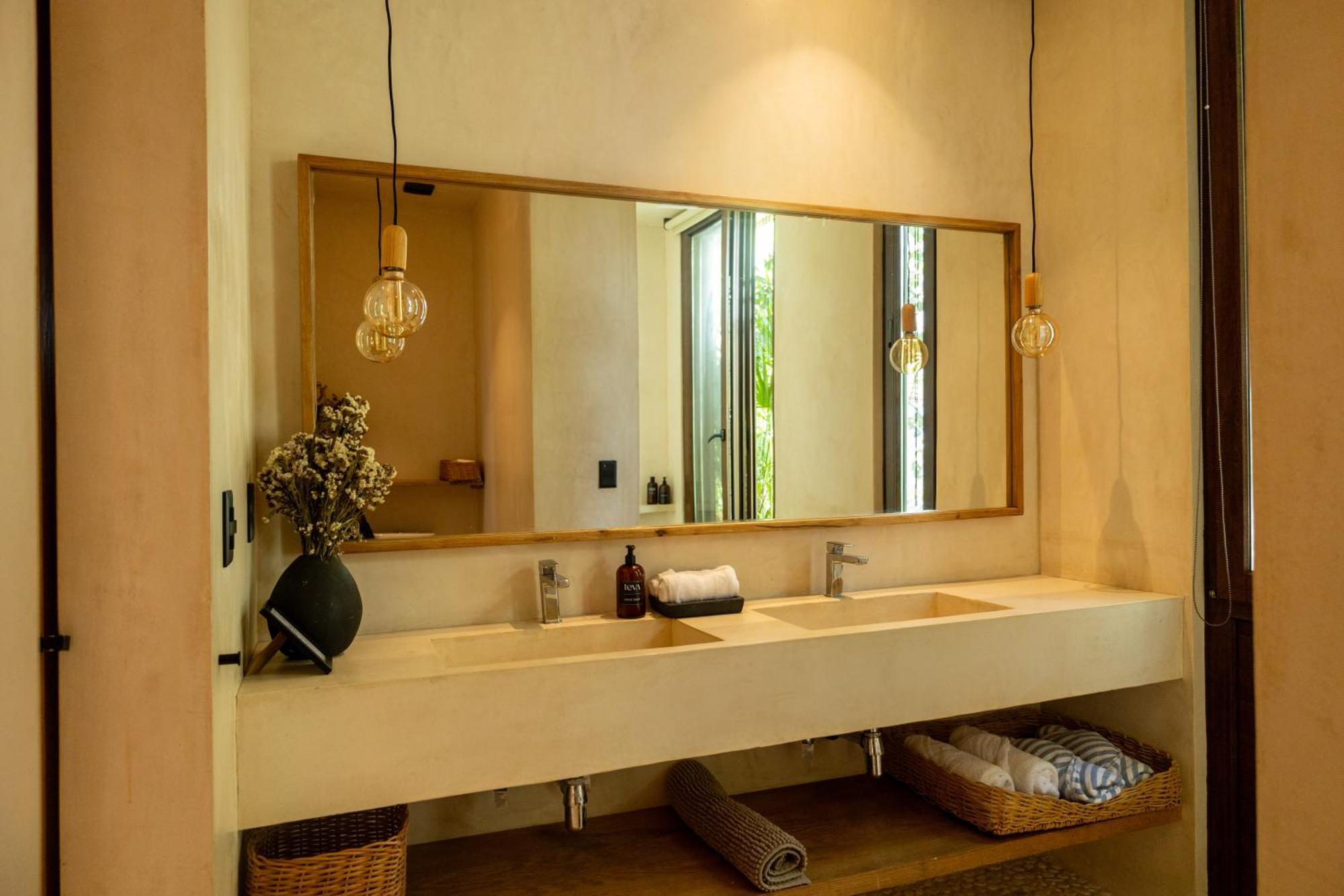 Teva Tulum, Aldea Zama