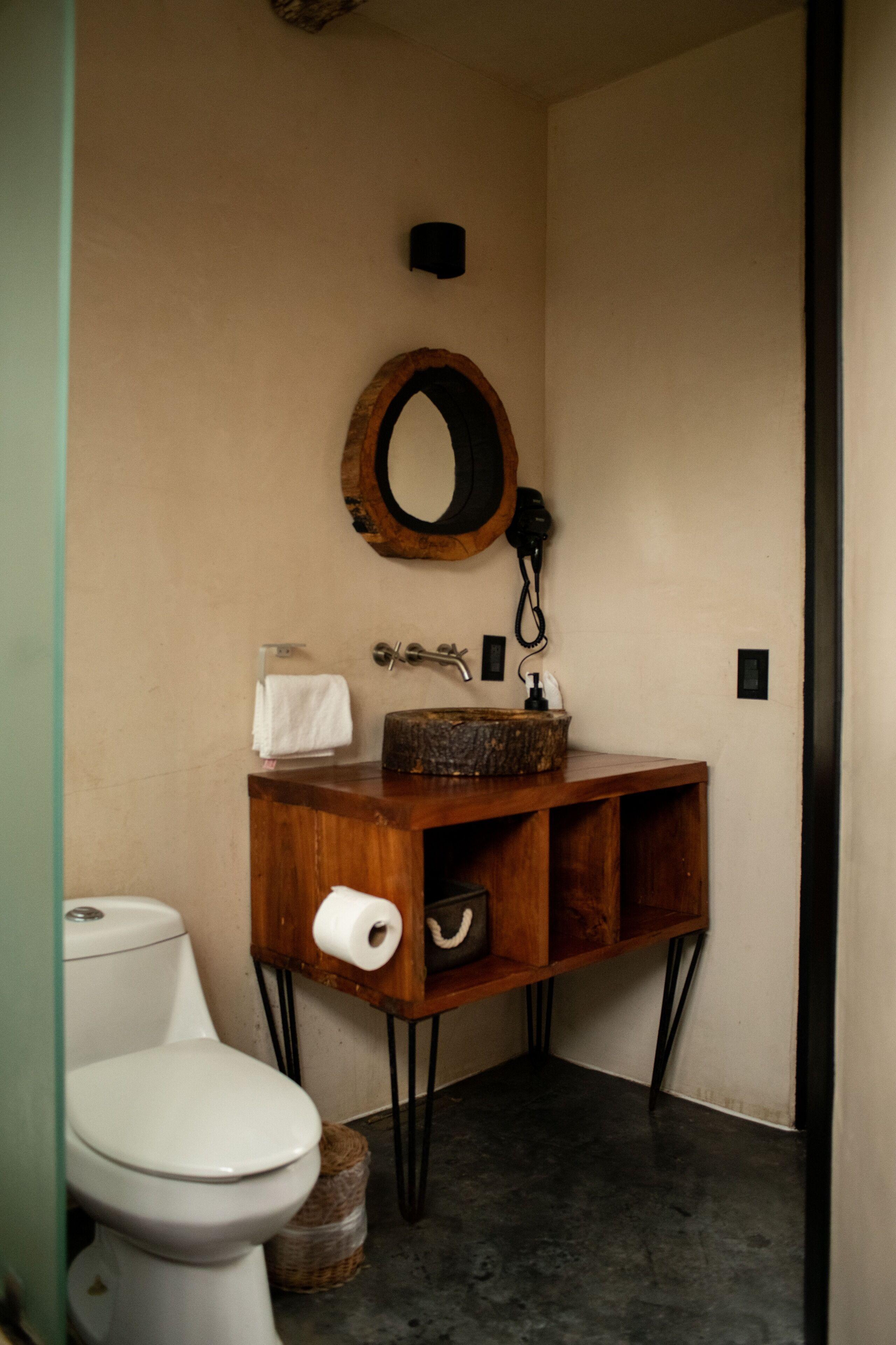 Bufo Alvarius Hotel