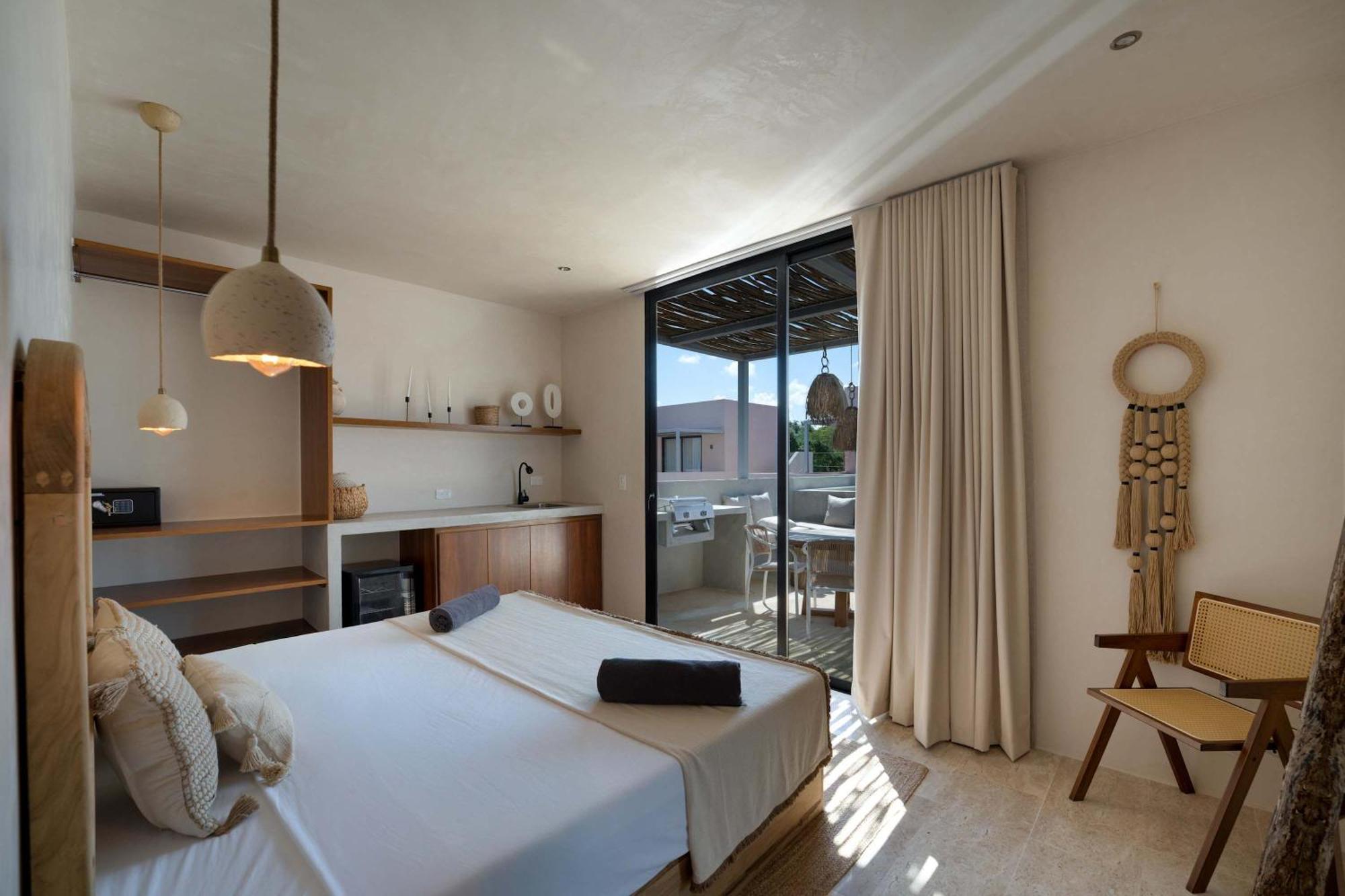 Seremonia Modern With Private Pool Jacuzzi Villa