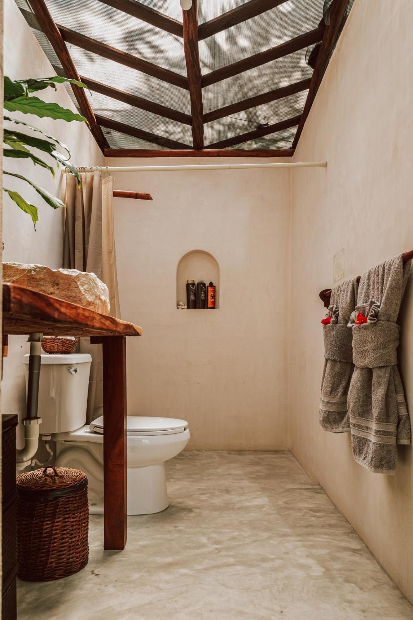 Casa Arkaana Eco Retreat Hotel