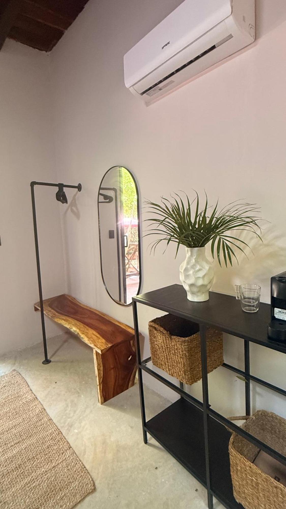 - Aldea Mangle & Cenote * Tulum