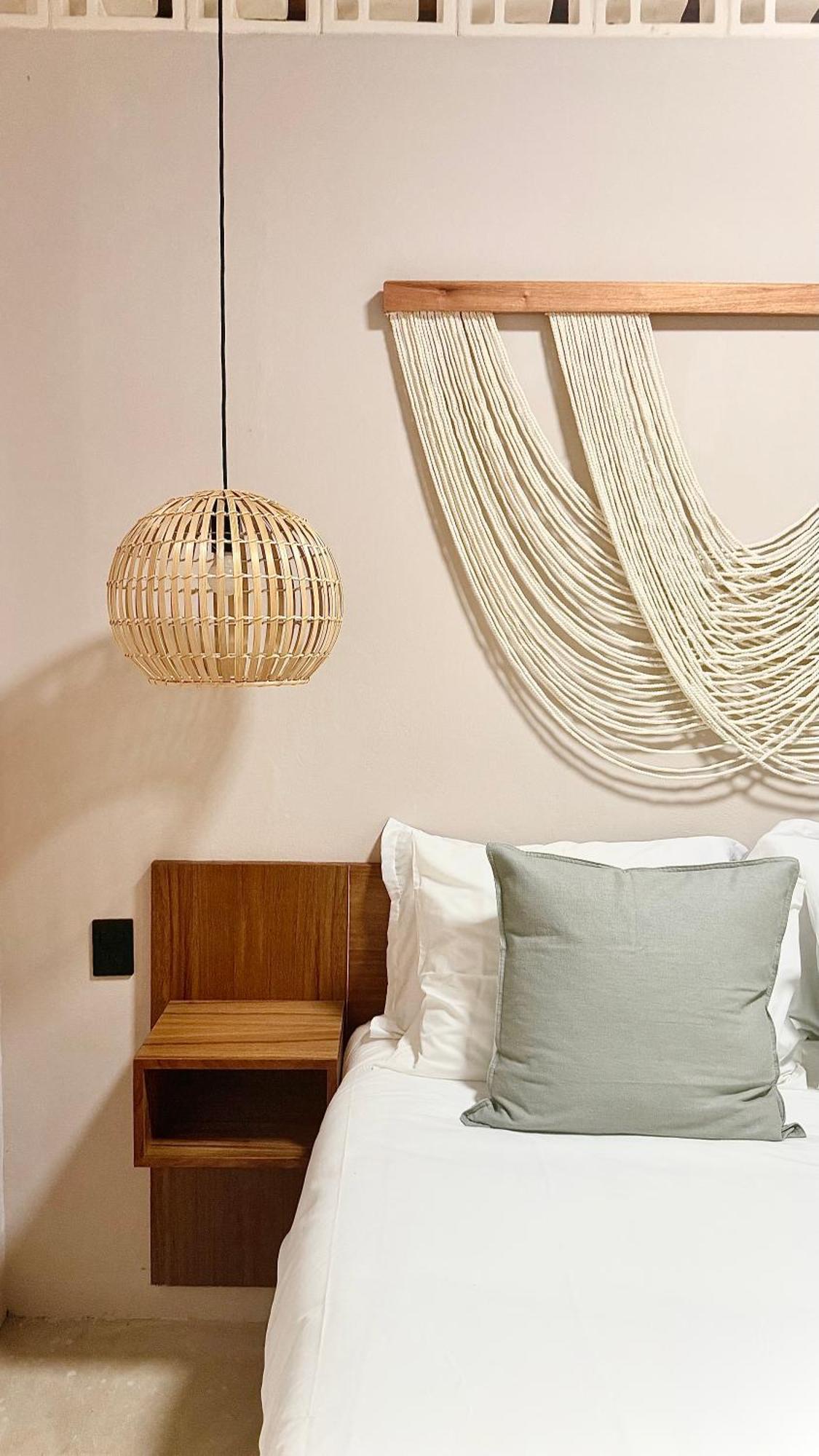 - Aldea Mangle & Cenote * Tulum