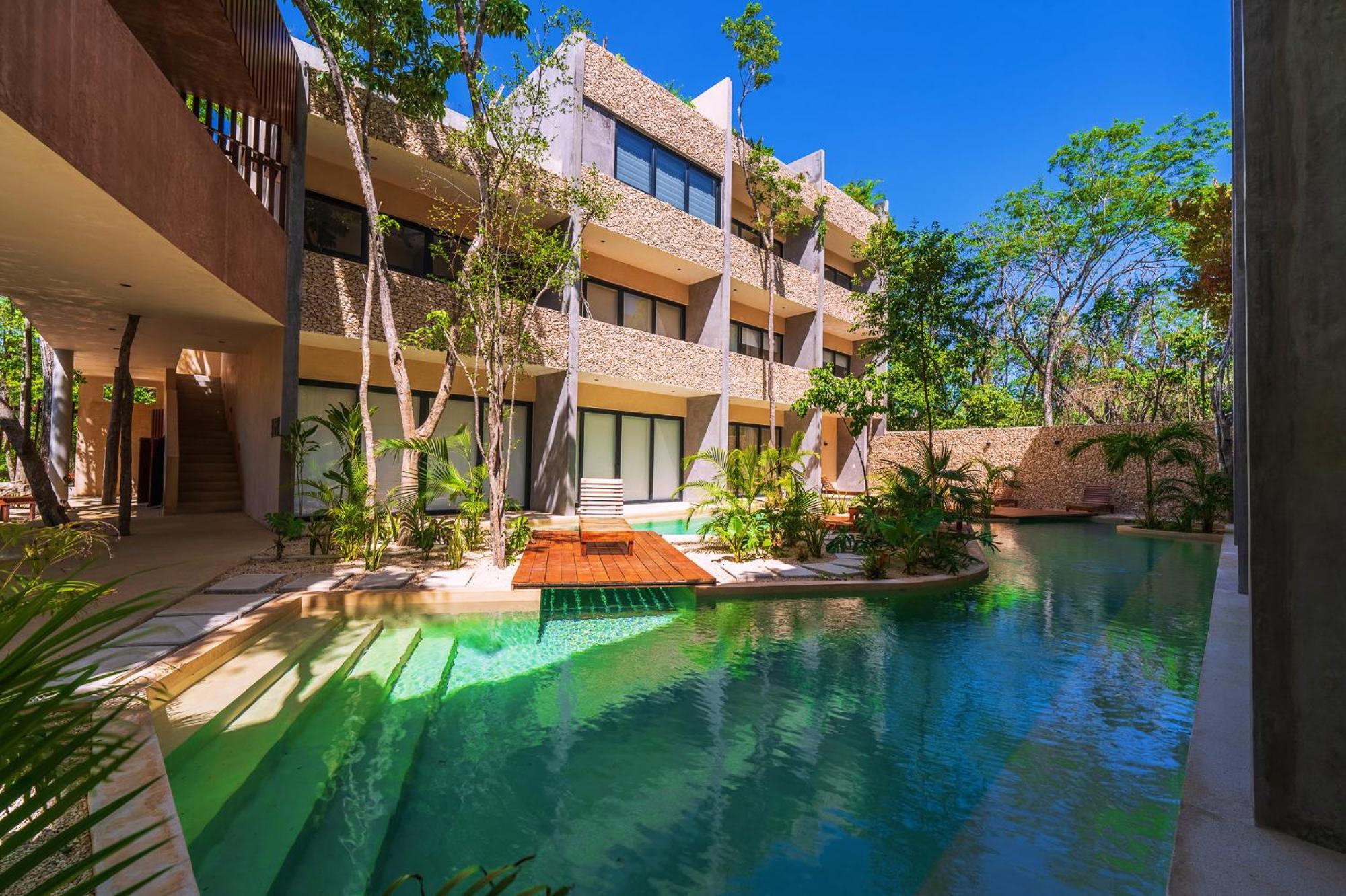 *jungle Ph W/pool, Close To Downtown & Apartment Tulum