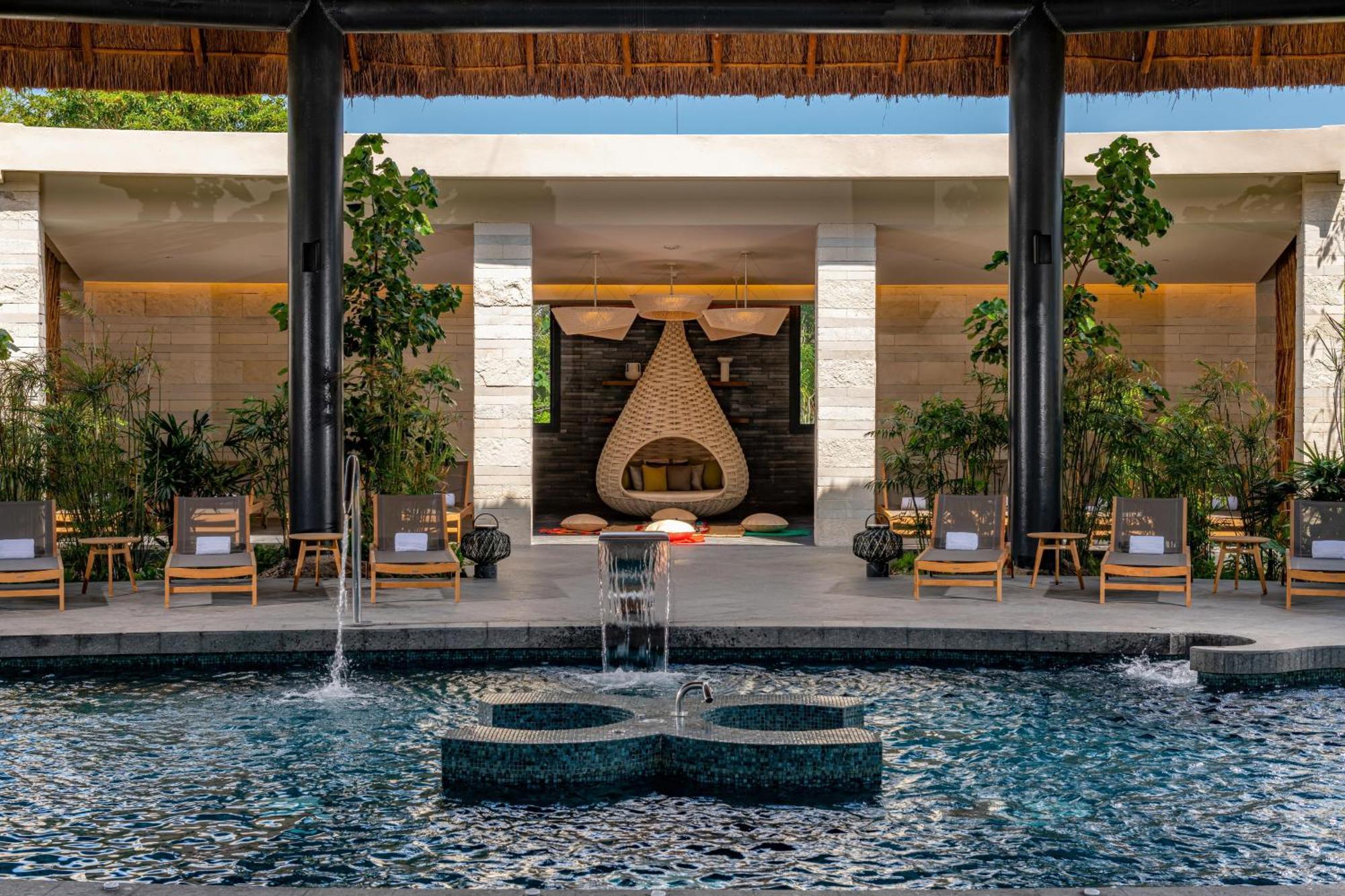 Resort Conrad Riviera Maya 5*