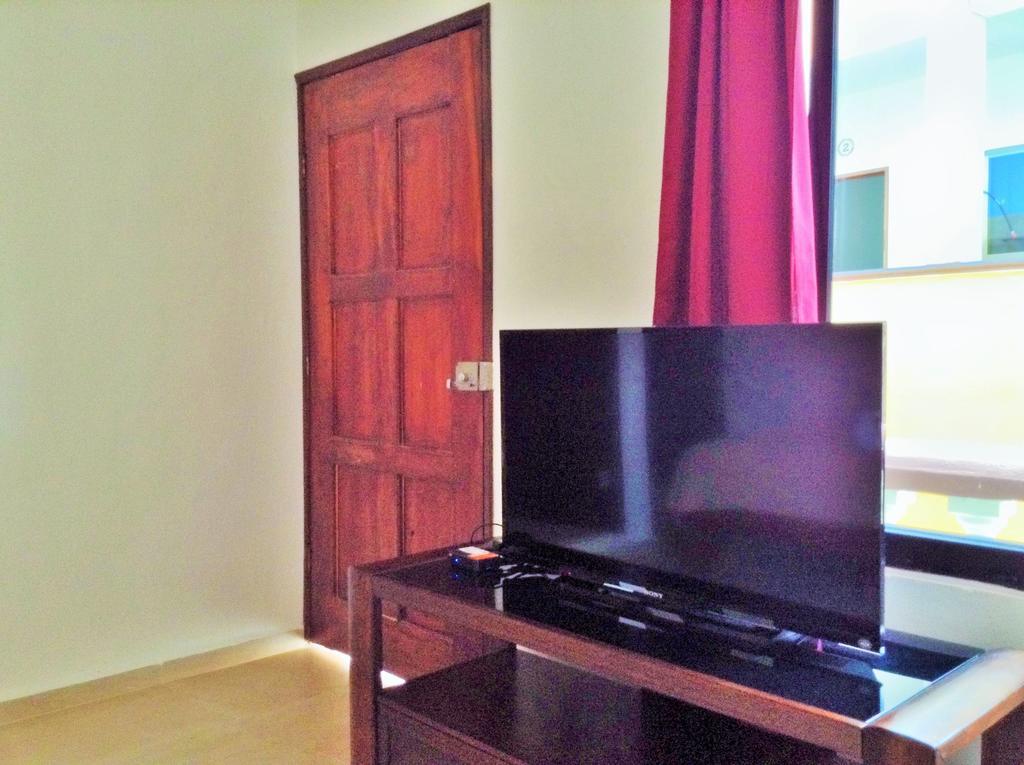 Hotel Malix Pek 2*